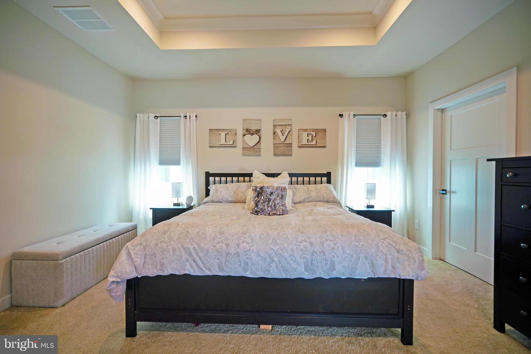 OCEAN MEADOWS - Residential