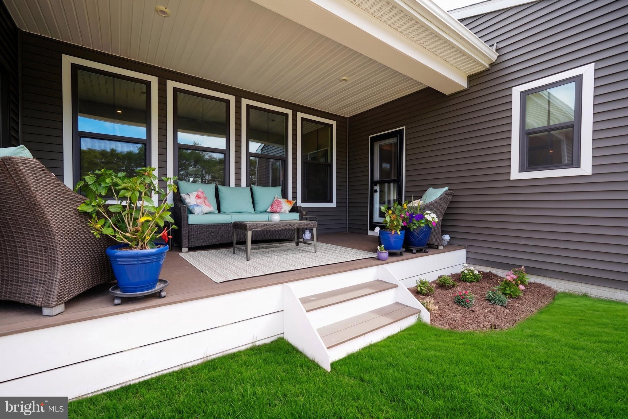OCEAN MEADOWS - Residential