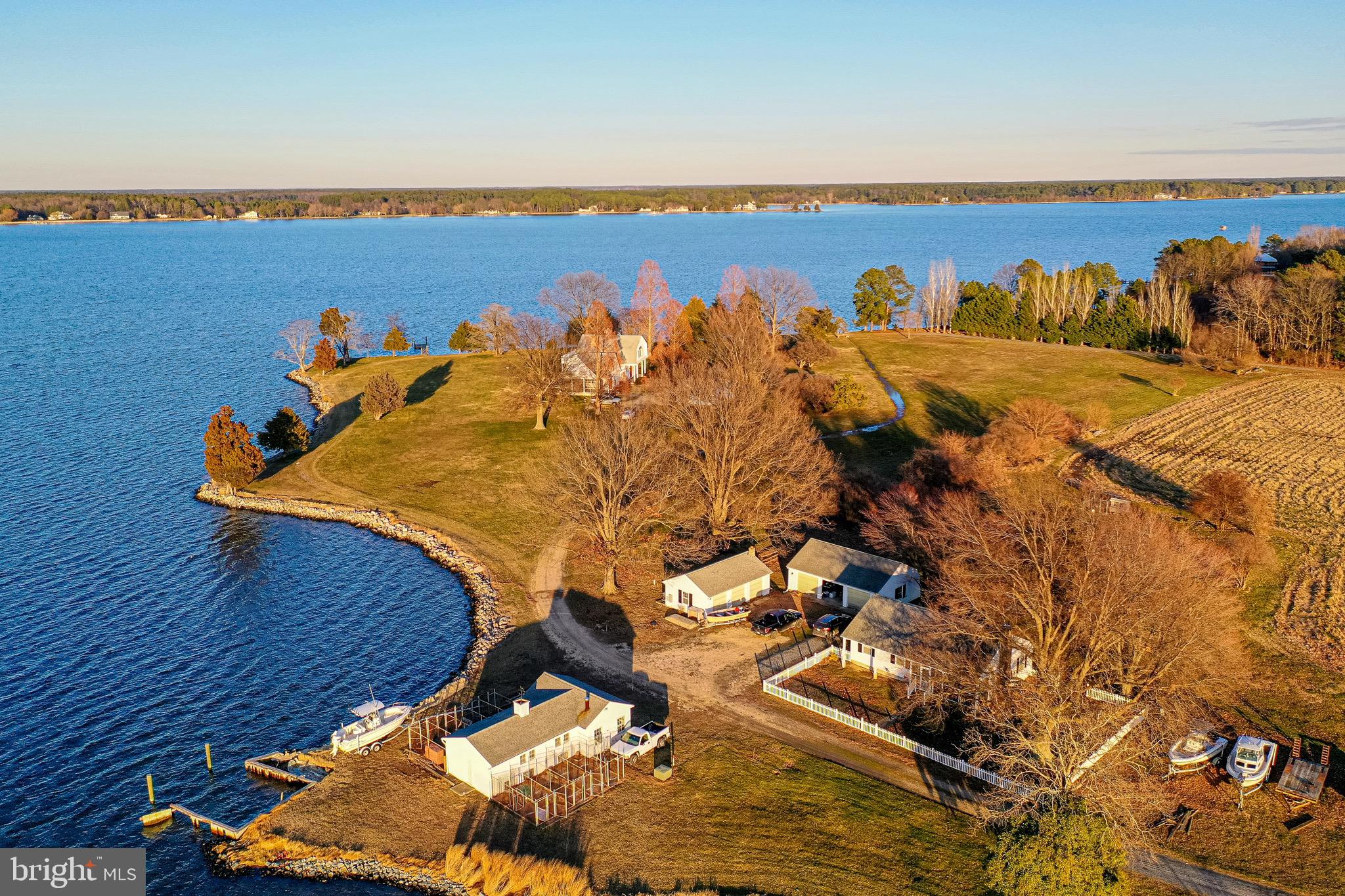 CEDAR POINT - Residential