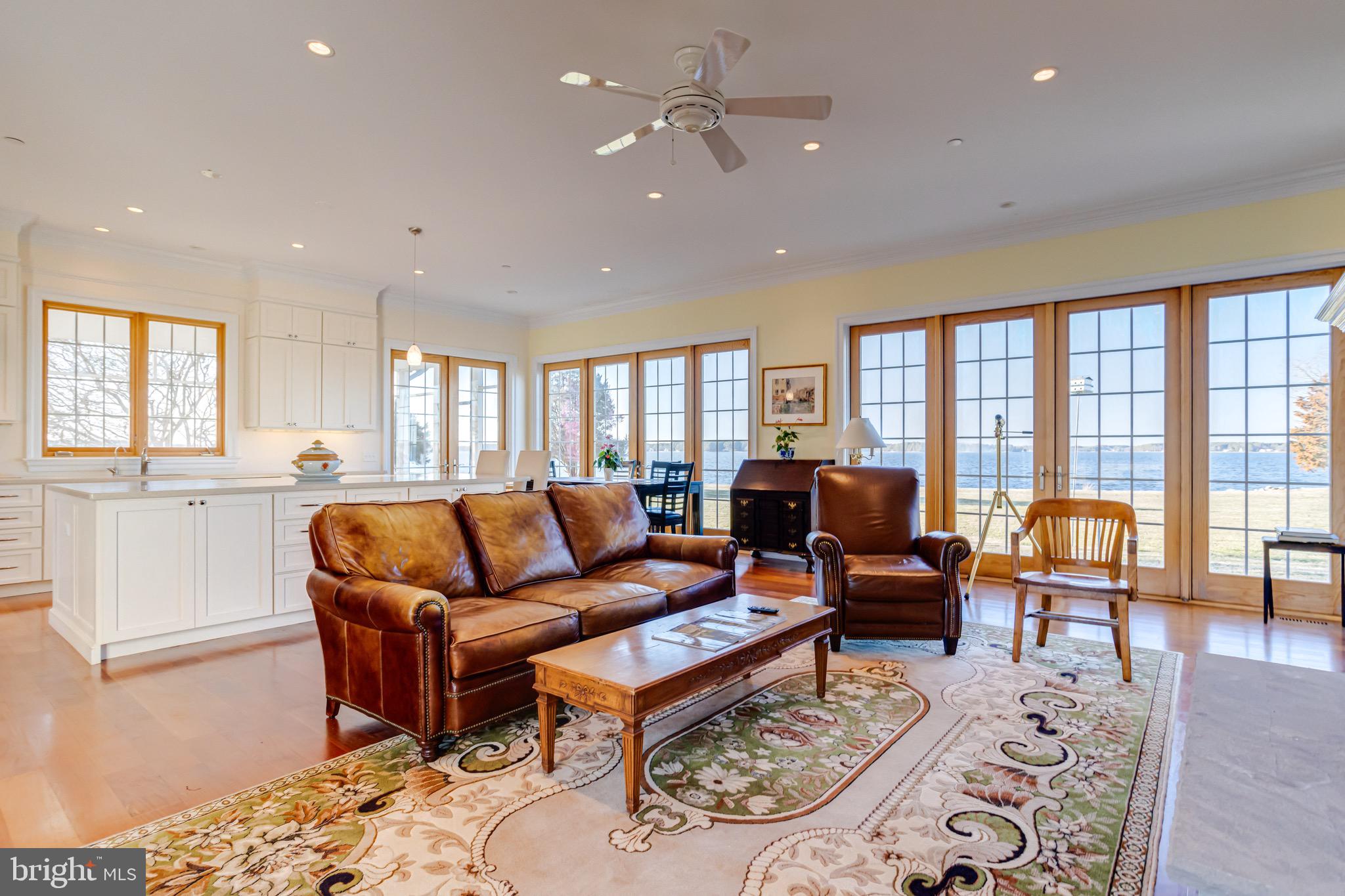 CEDAR POINT - Residential