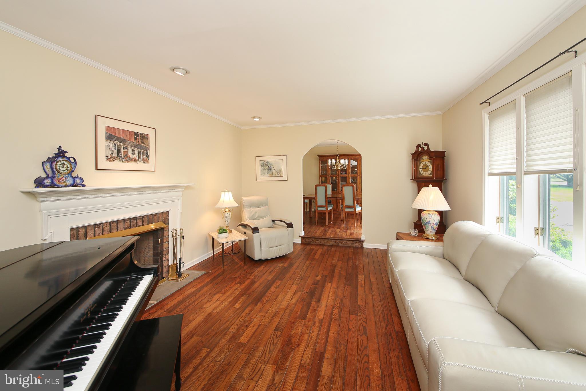 HUNTERS RUN - Residential