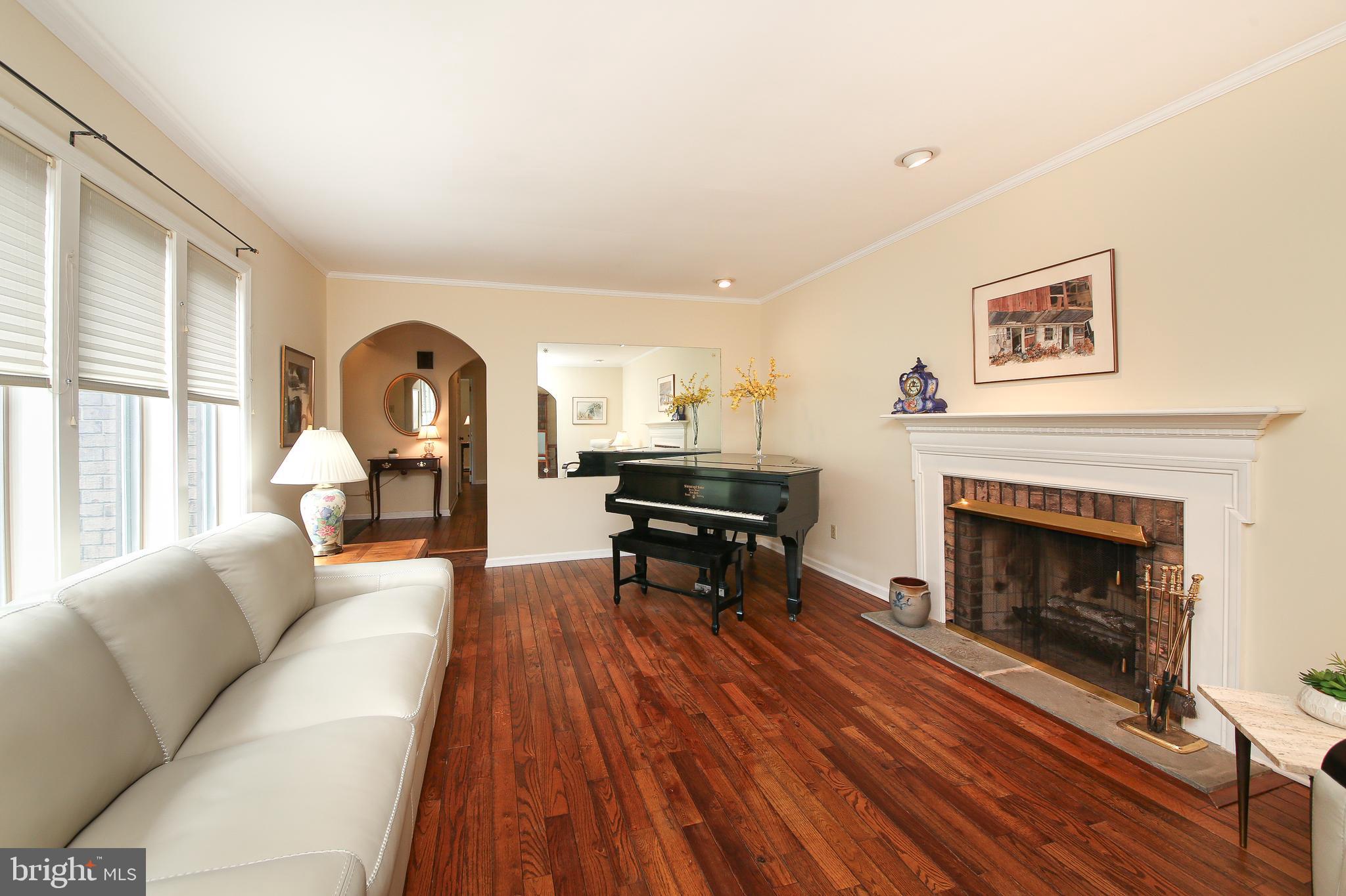 HUNTERS RUN - Residential