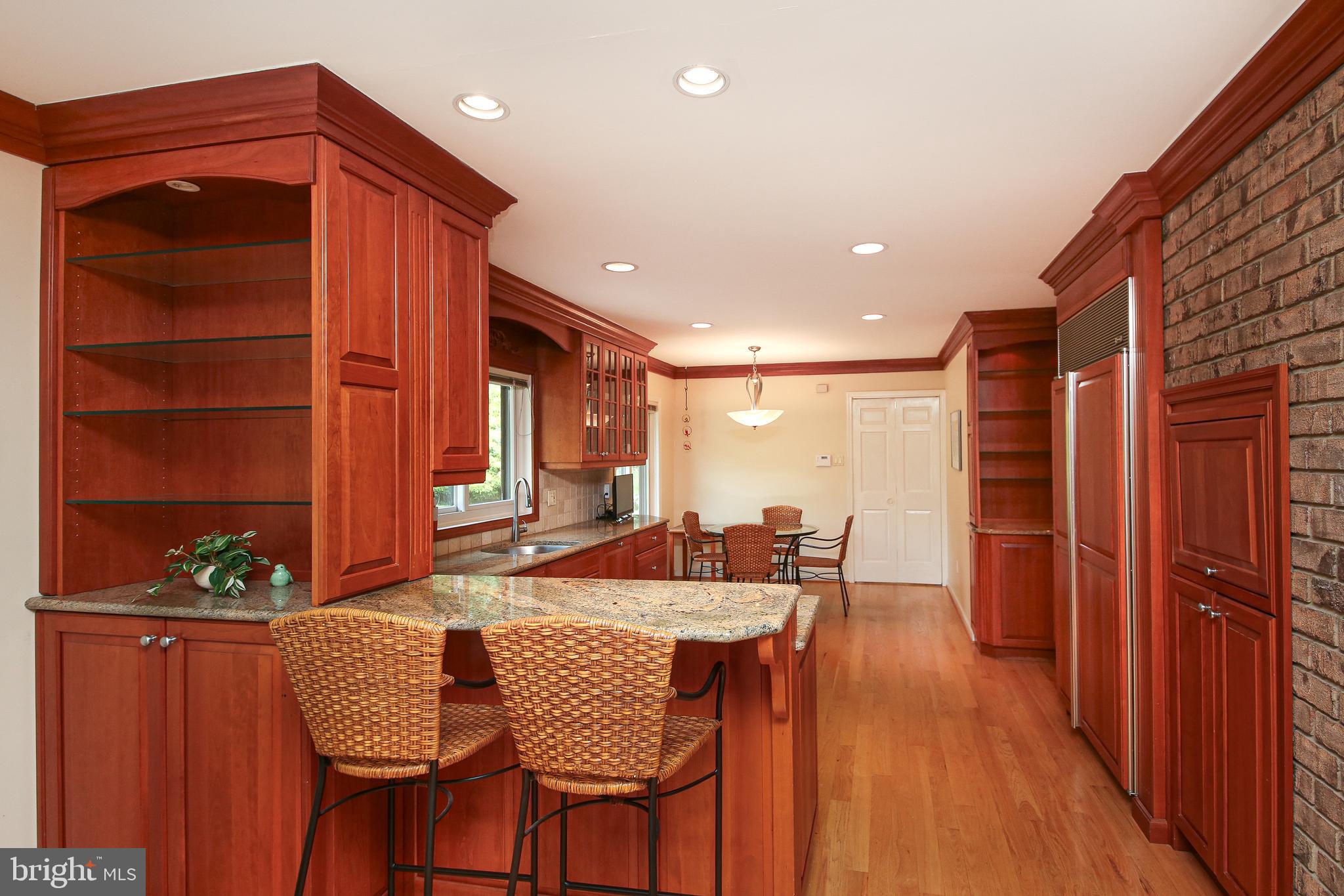 HUNTERS RUN - Residential