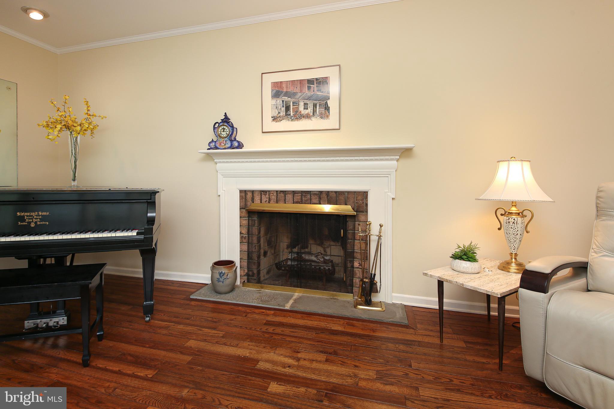 HUNTERS RUN - Residential