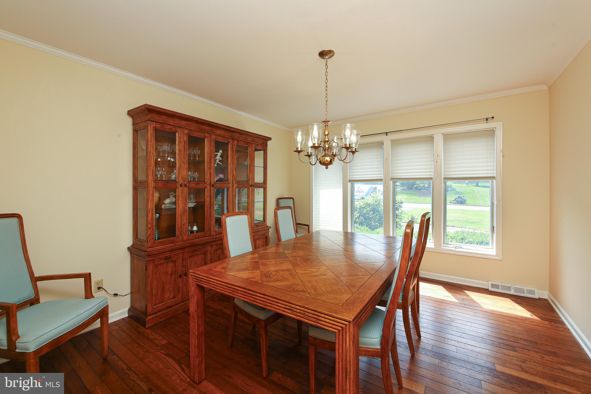 HUNTERS RUN - Residential