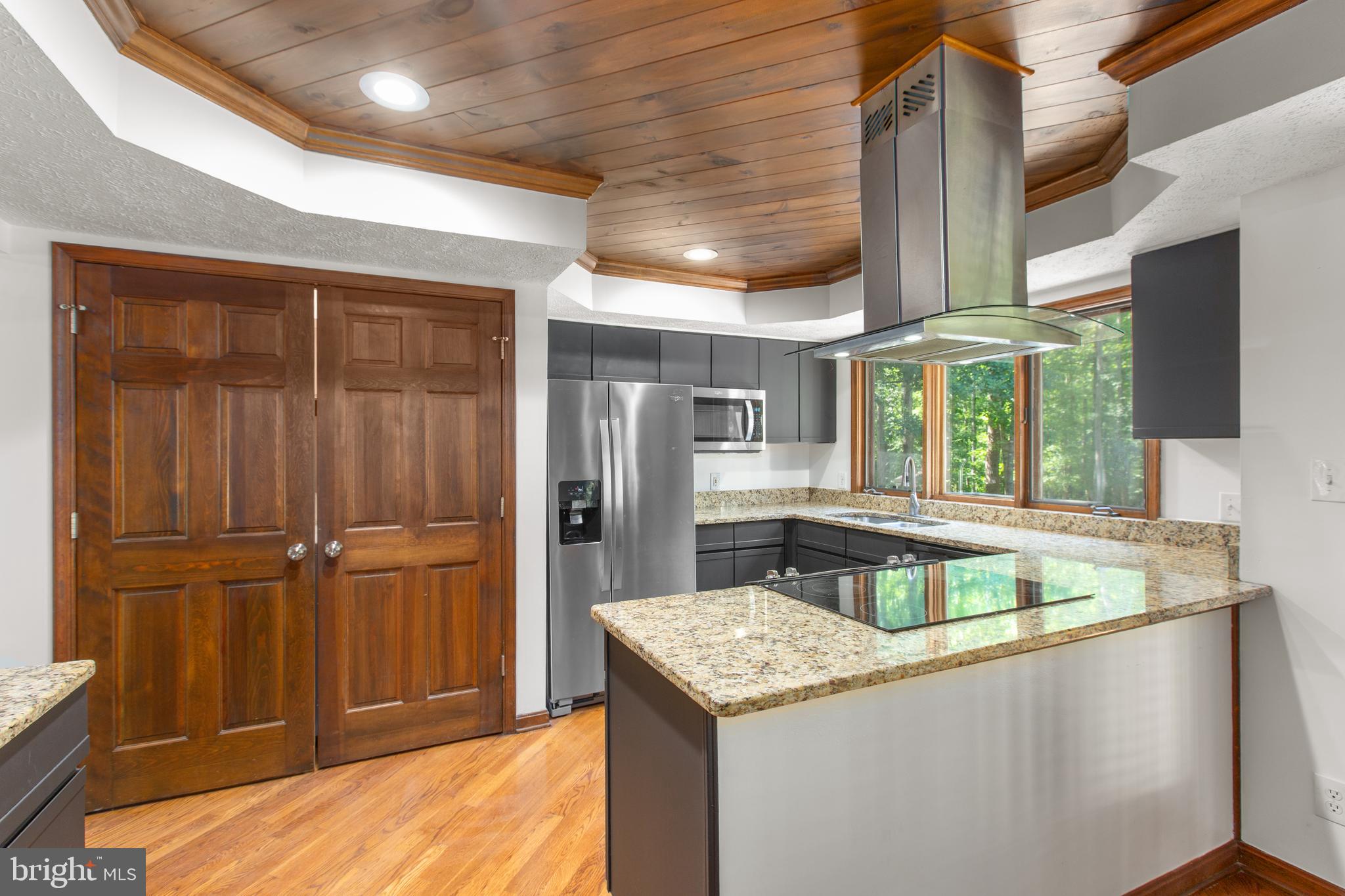 SHADE TREE - Residential