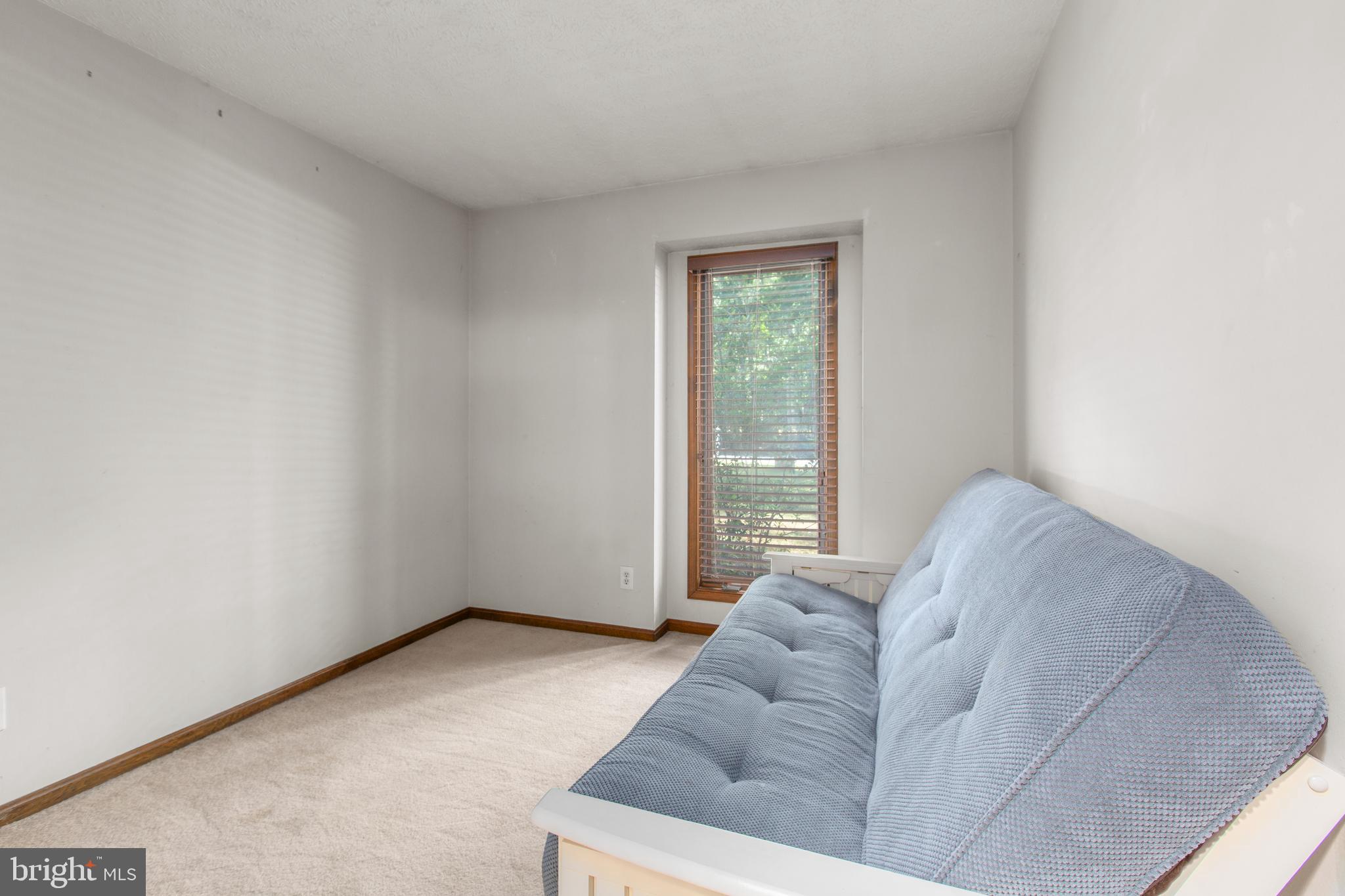 SHADE TREE - Residential