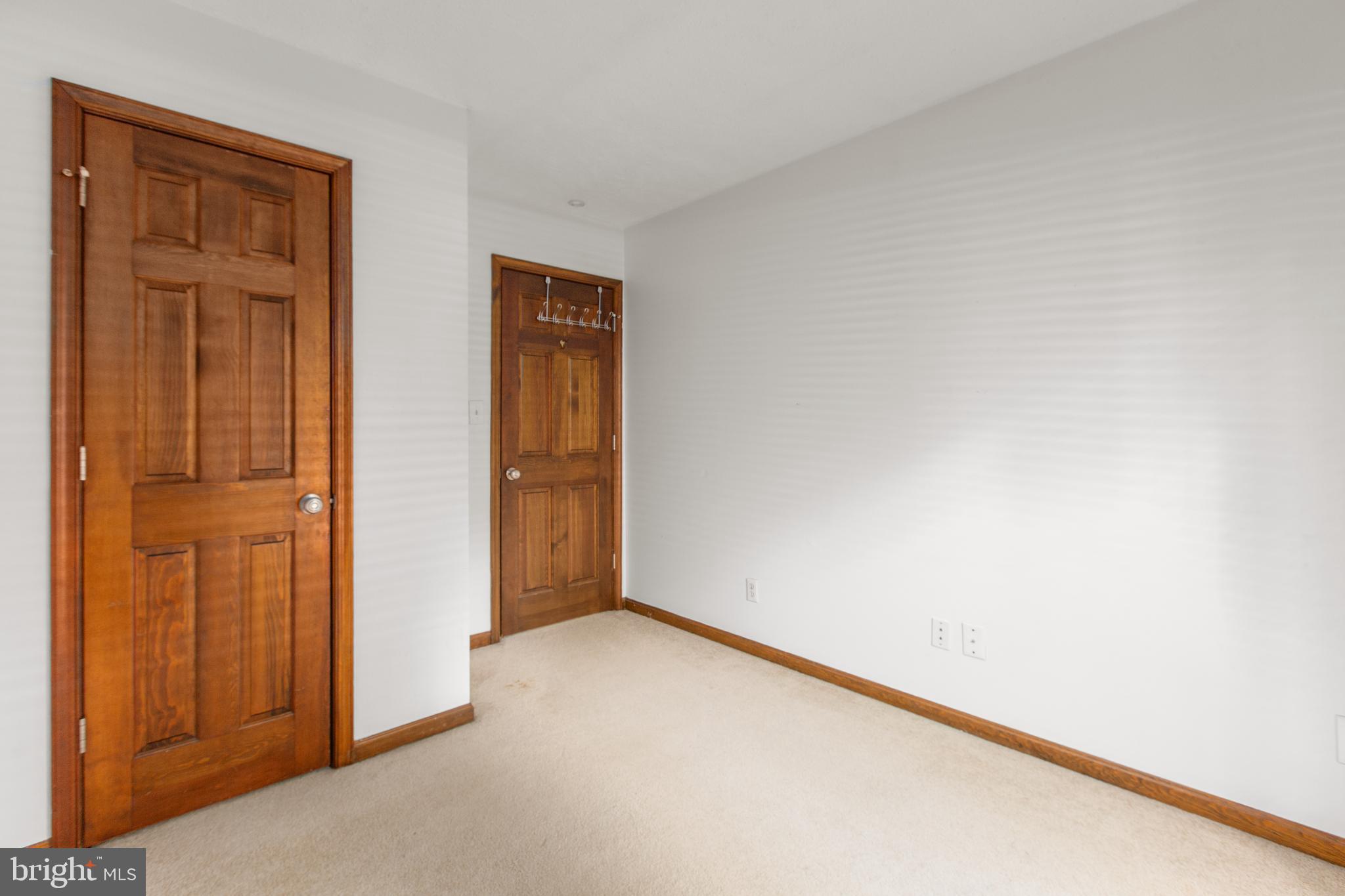 SHADE TREE - Residential