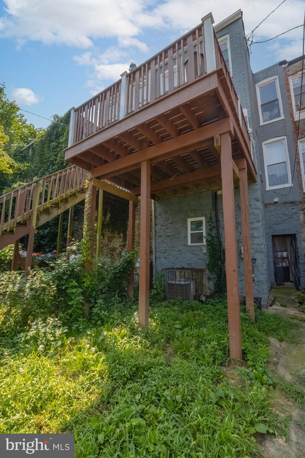 WINCHESTER - Residential