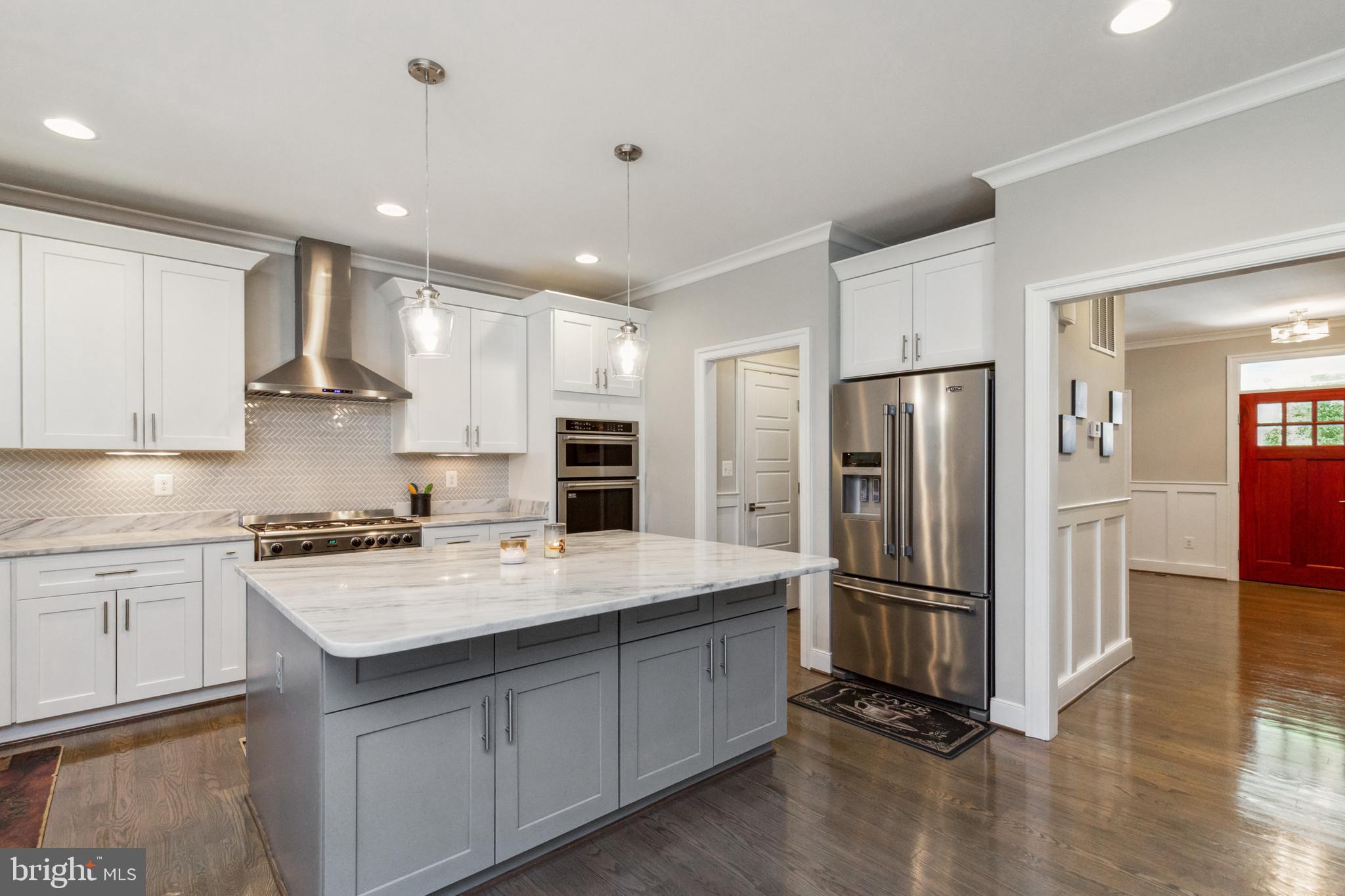 FALLS CHURCH CITY - Residential