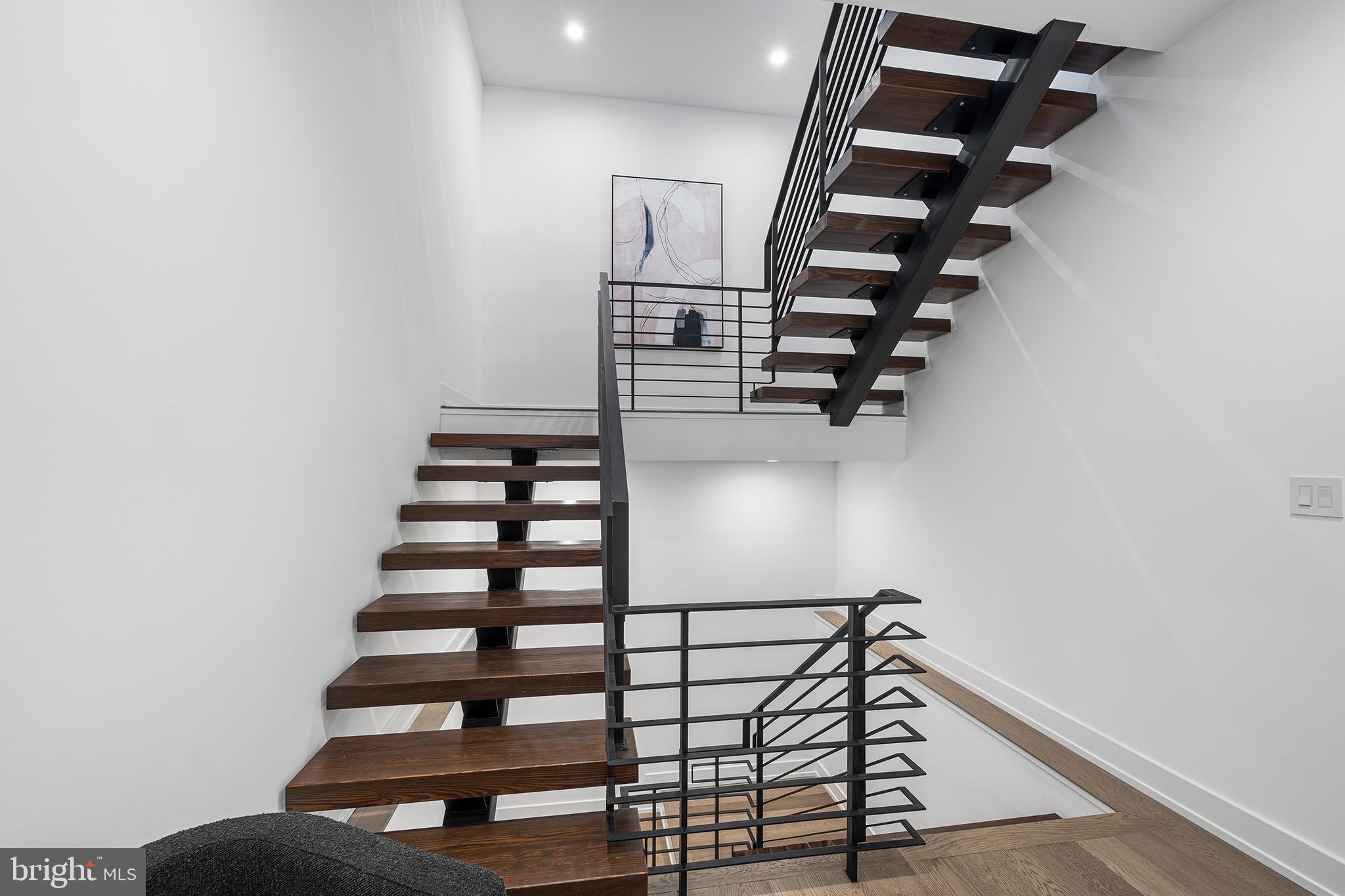 BELLA VISTA - Residential