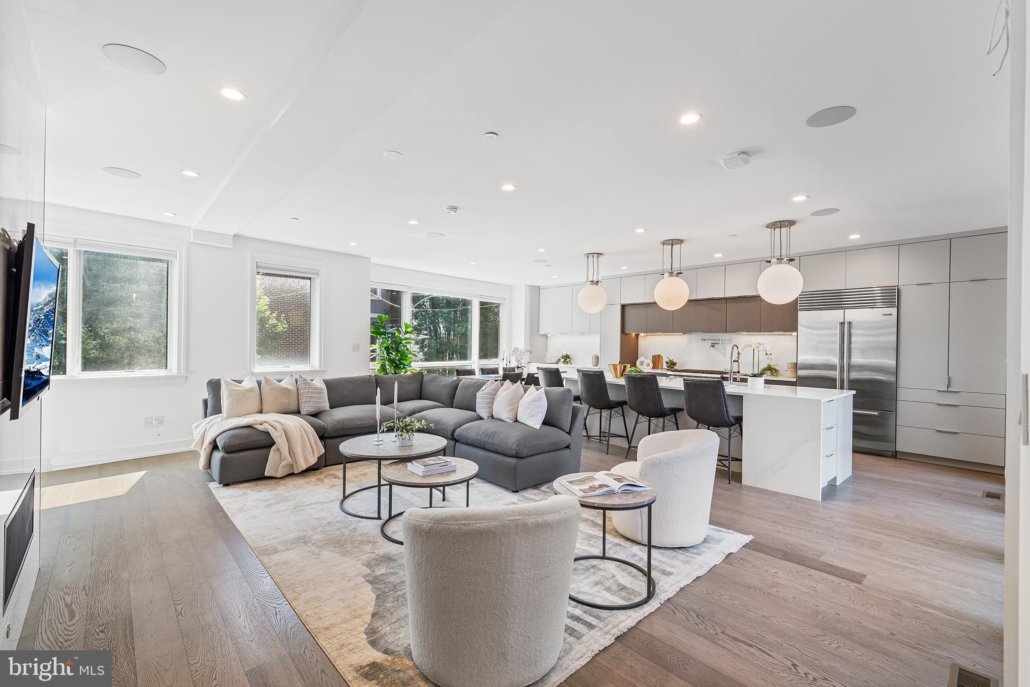 BELLA VISTA - Residential