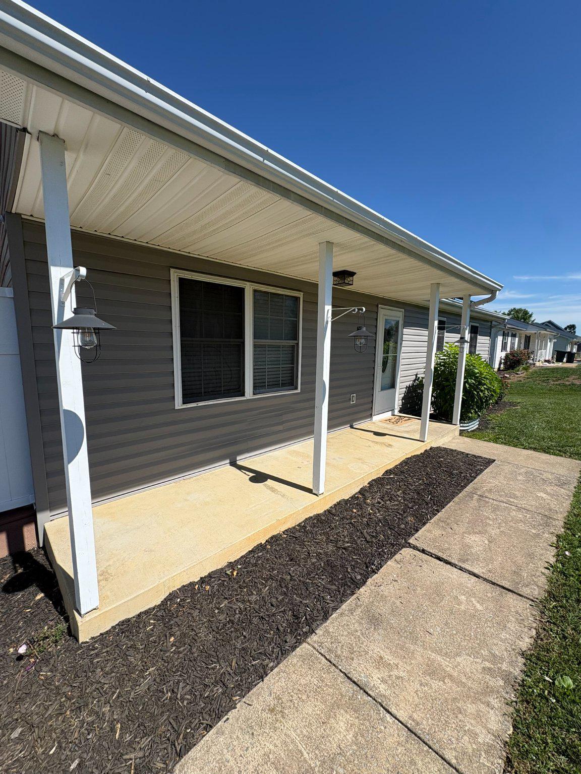 PENN STREET - Residential