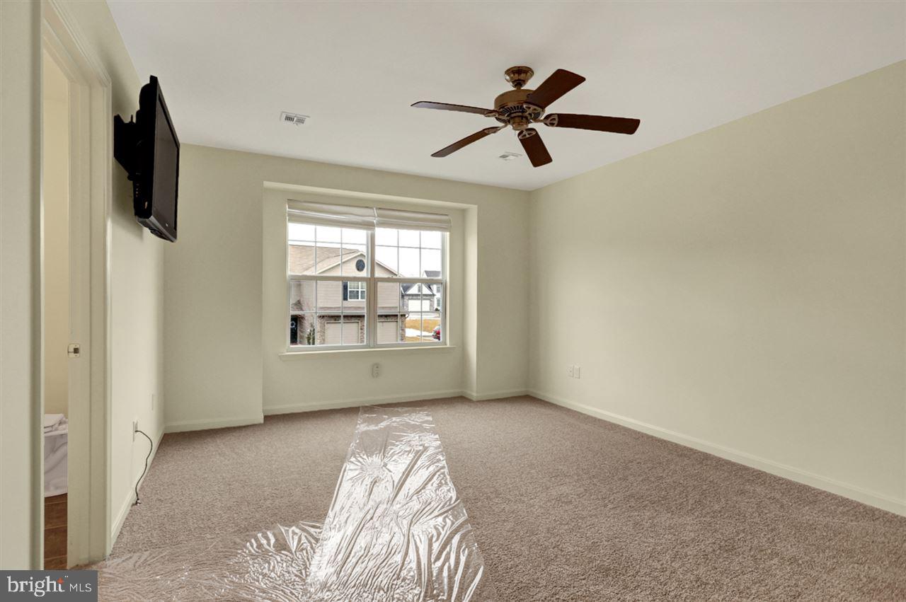 PINNACLE AT HERSHEY MEADOWS - Residential
