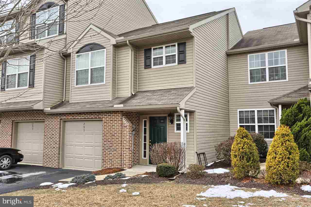 PINNACLE AT HERSHEY MEADOWS - Residential