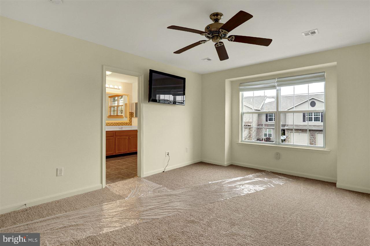 PINNACLE AT HERSHEY MEADOWS - Residential