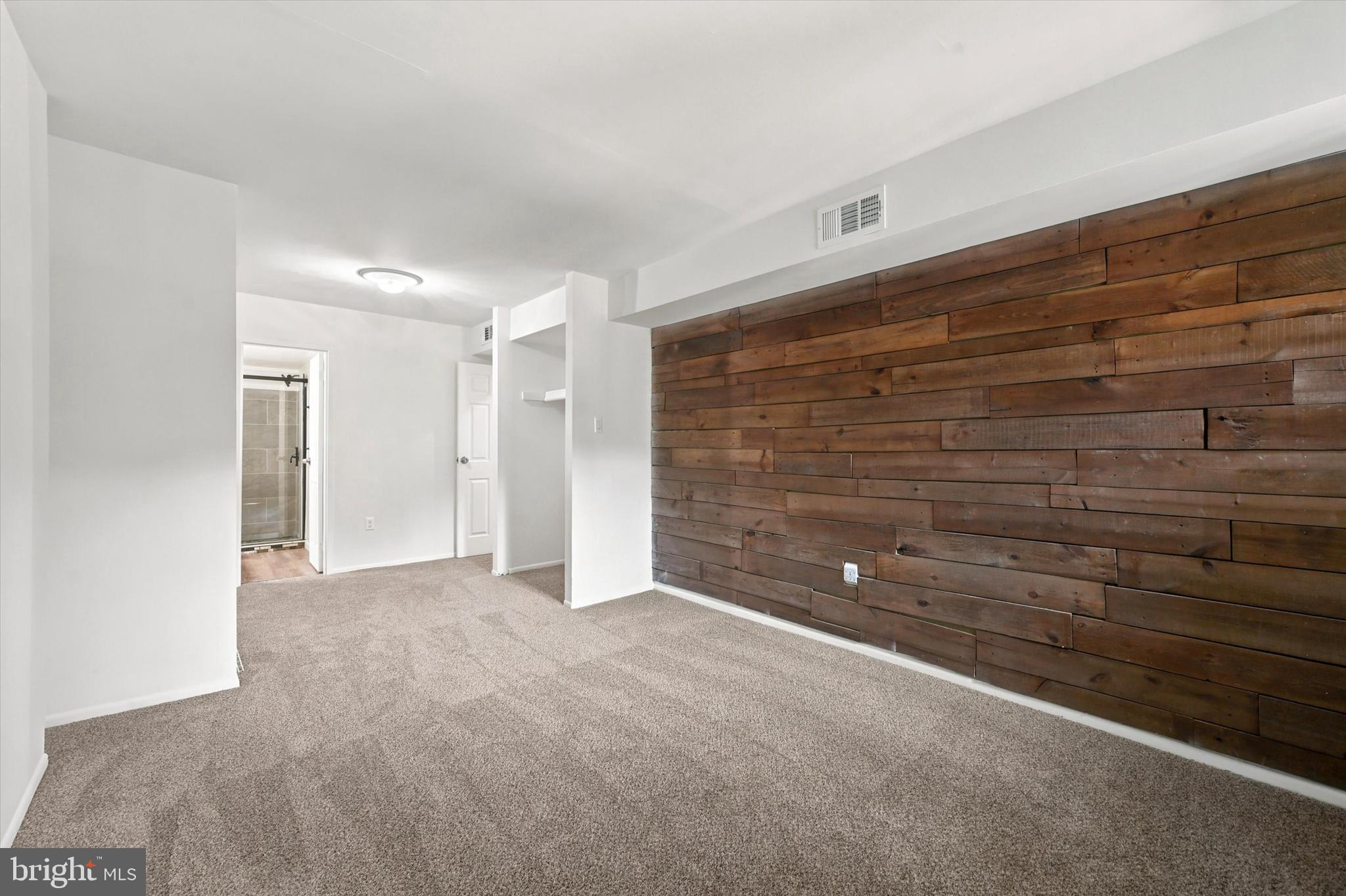 PAINTERS CROSSING - Residential