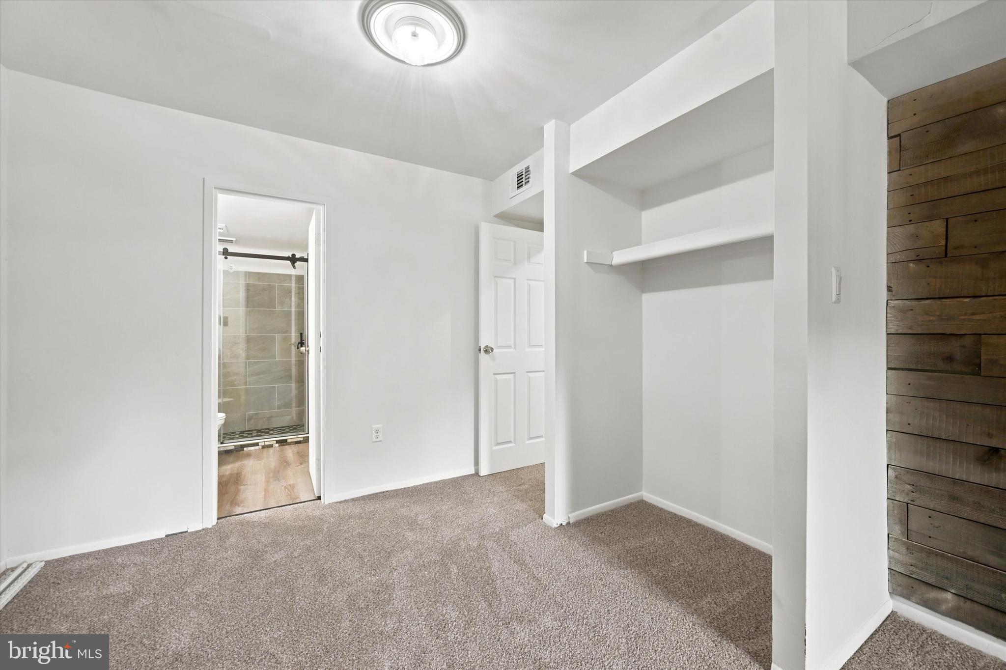 PAINTERS CROSSING - Residential