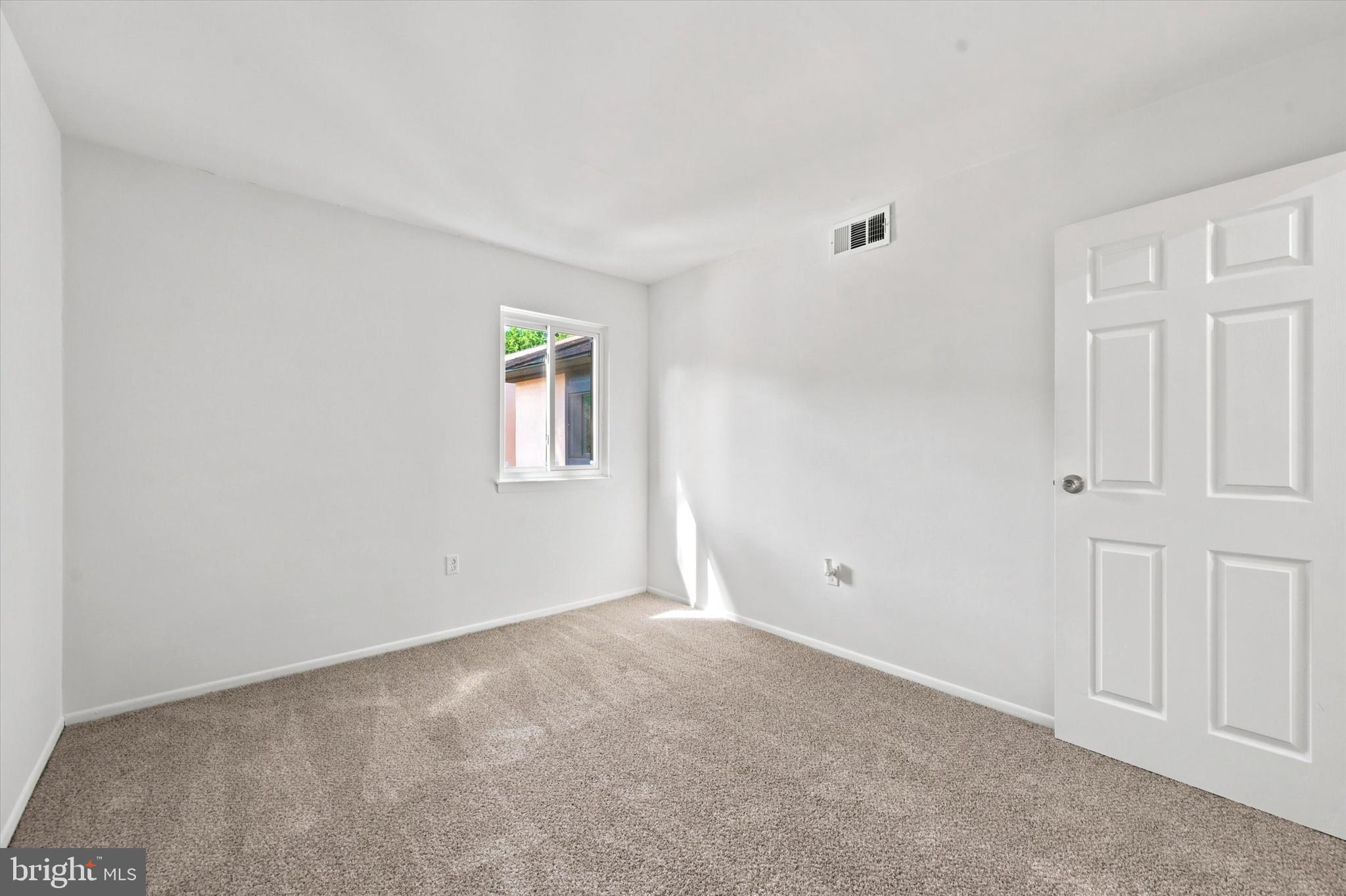 PAINTERS CROSSING - Residential