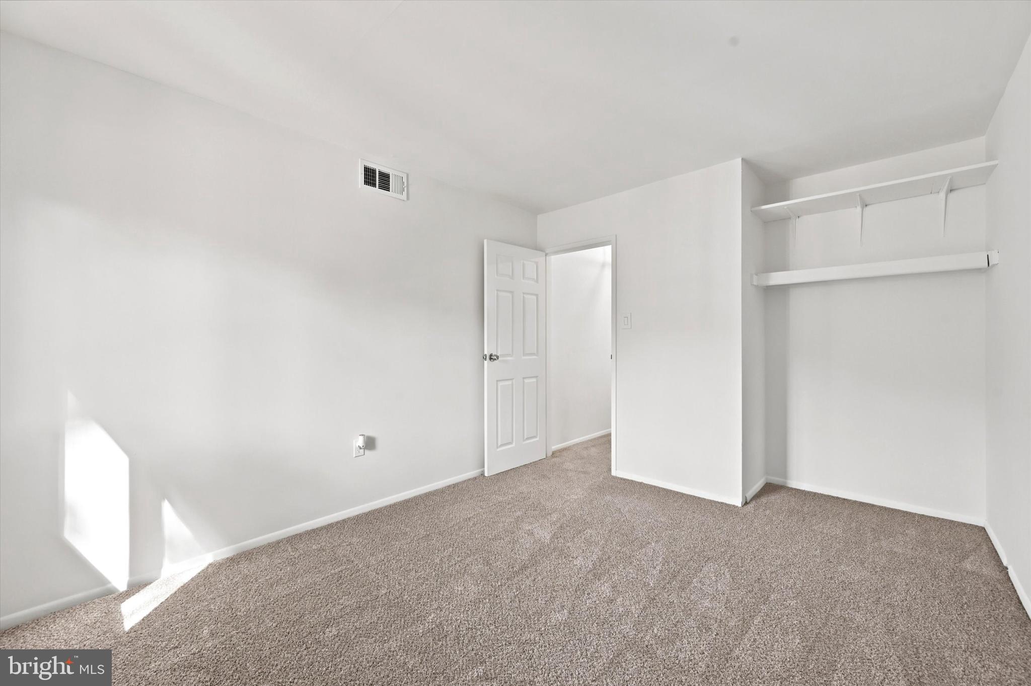 PAINTERS CROSSING - Residential