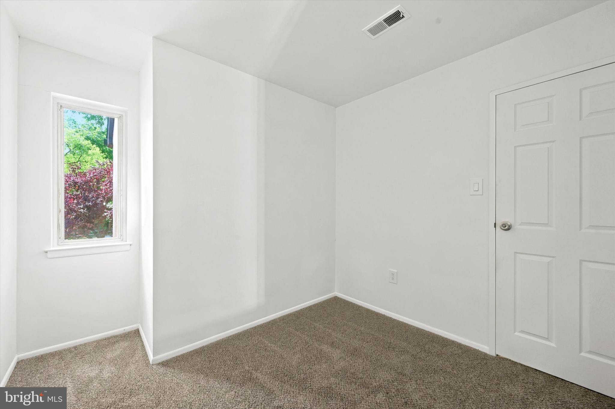 PAINTERS CROSSING - Residential