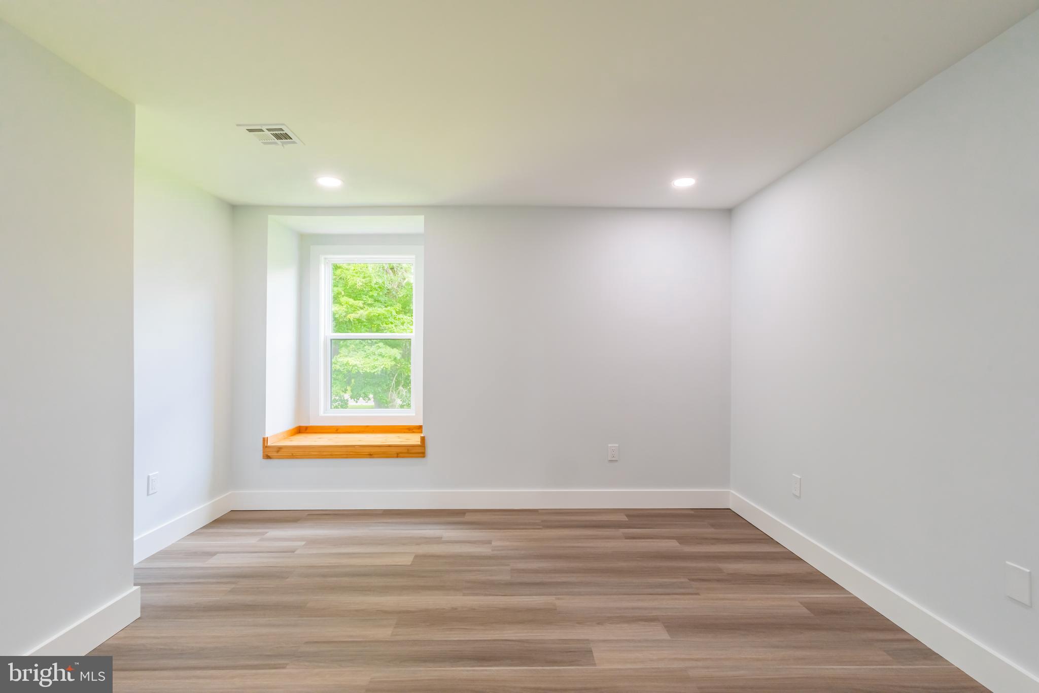 LINTON HILL CHASE - Residential