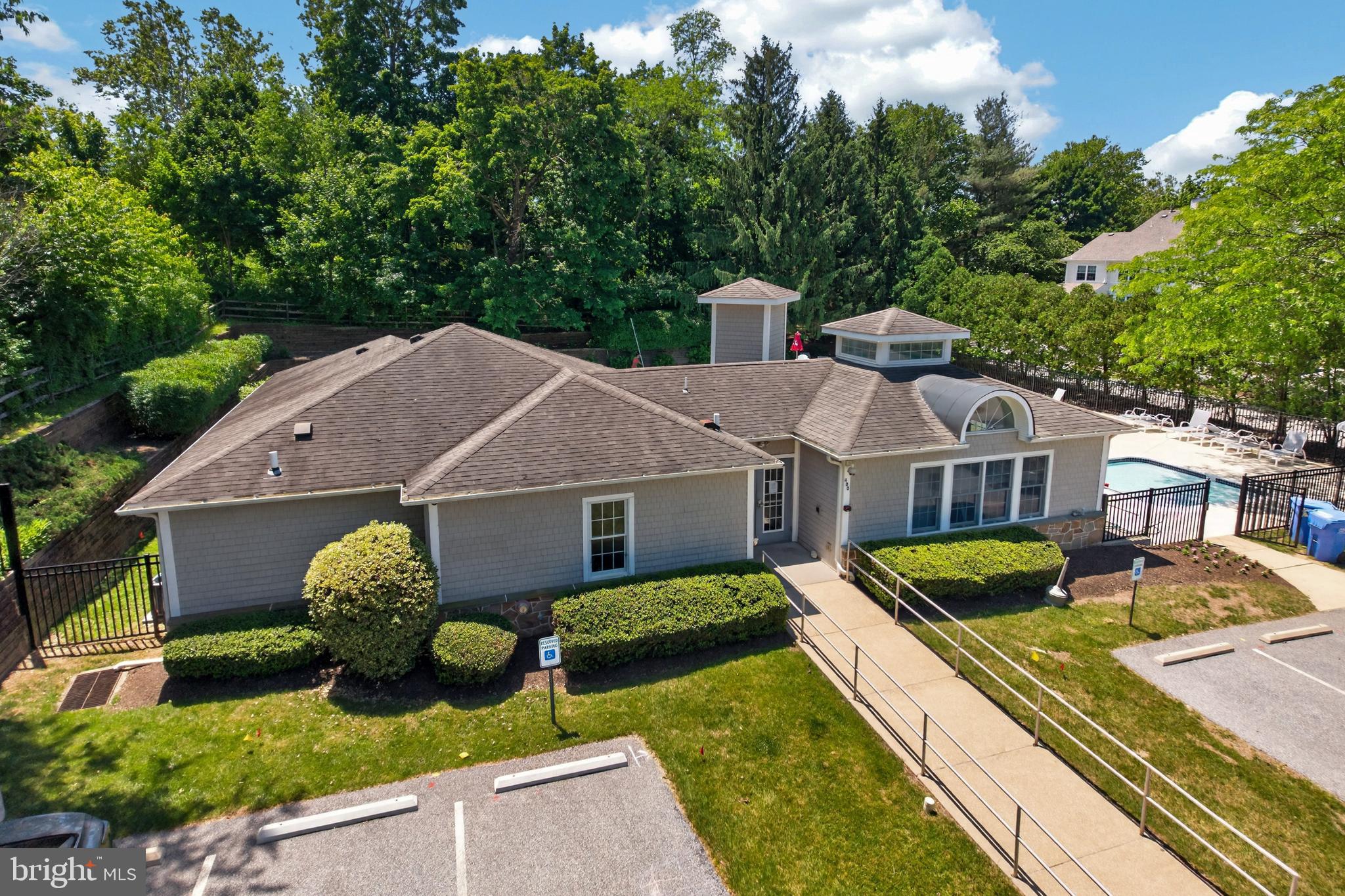 DARLINGTON WOODS - Residential