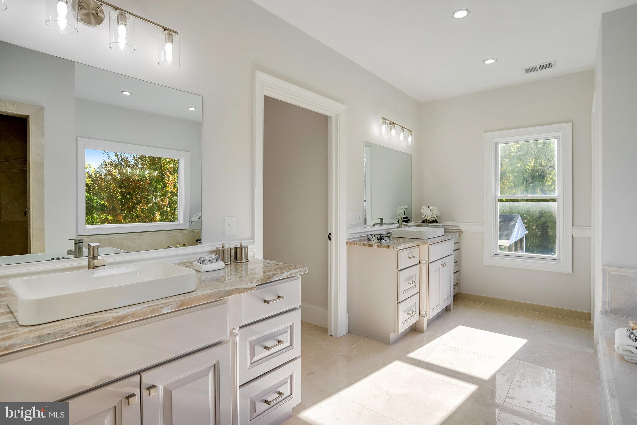PIMMIT HILLS - Residential