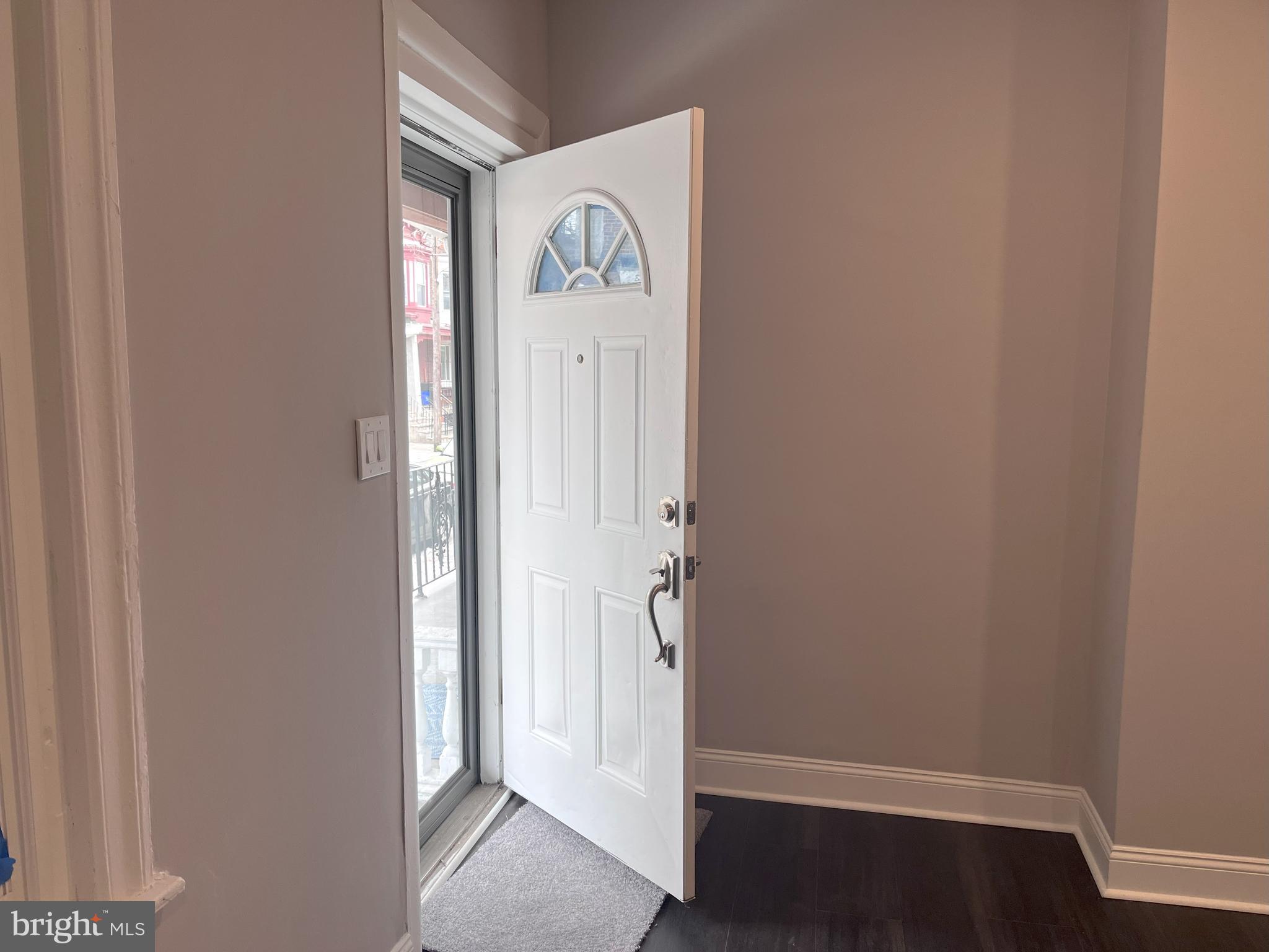 STRAWBERRY MANSION - Residential