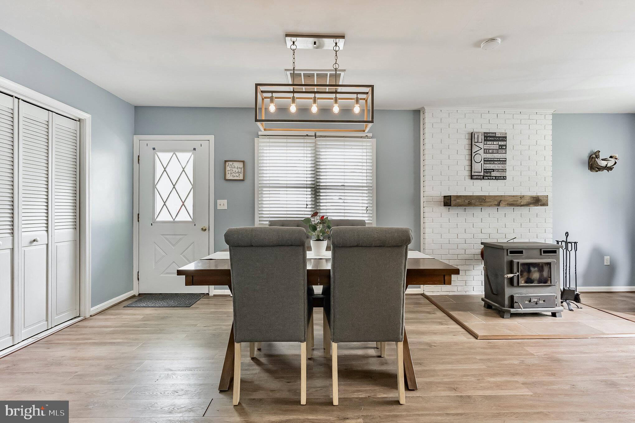 FRANKLIN MANOR - Residential