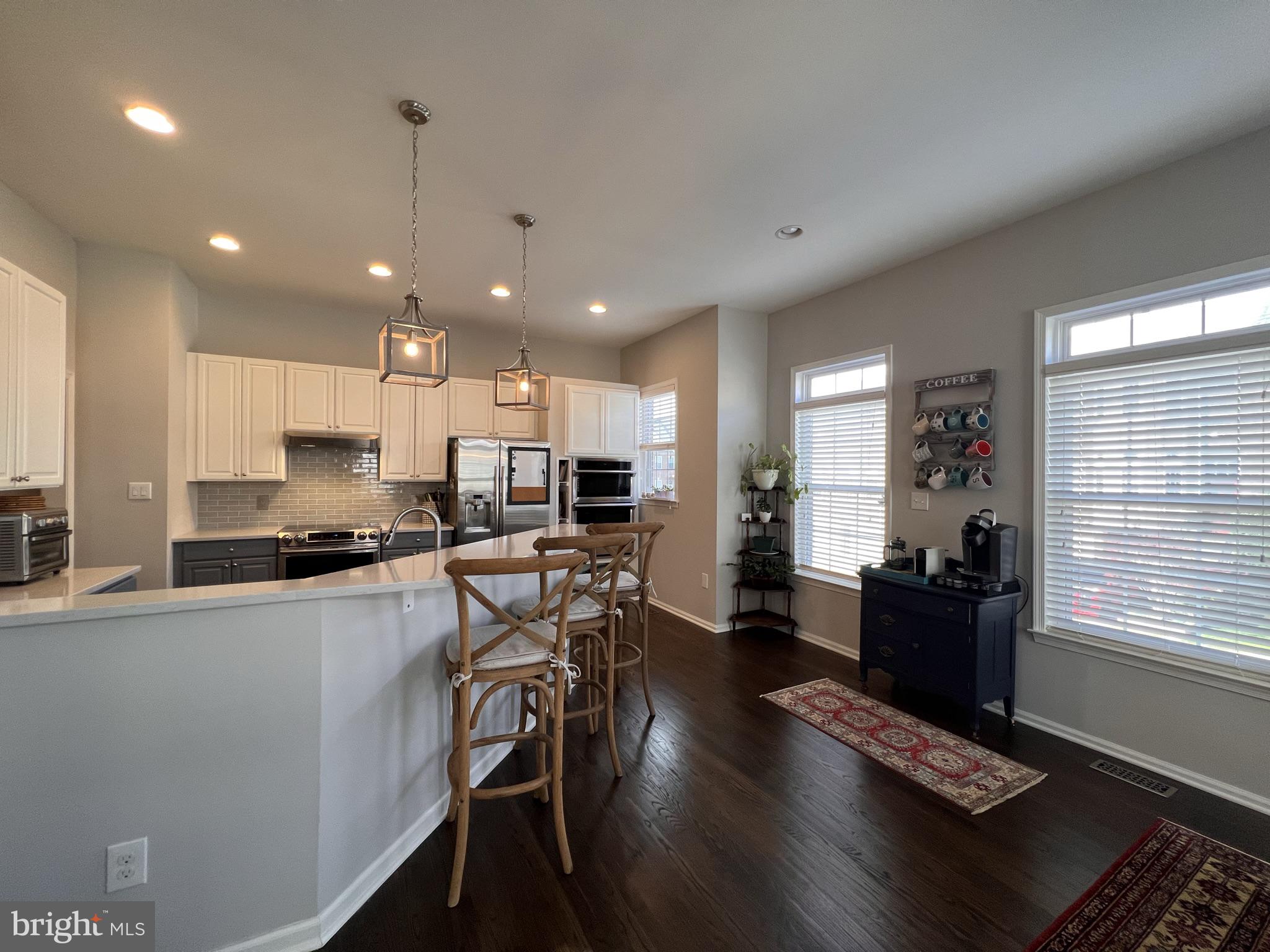 CASCADES - Residential Lease