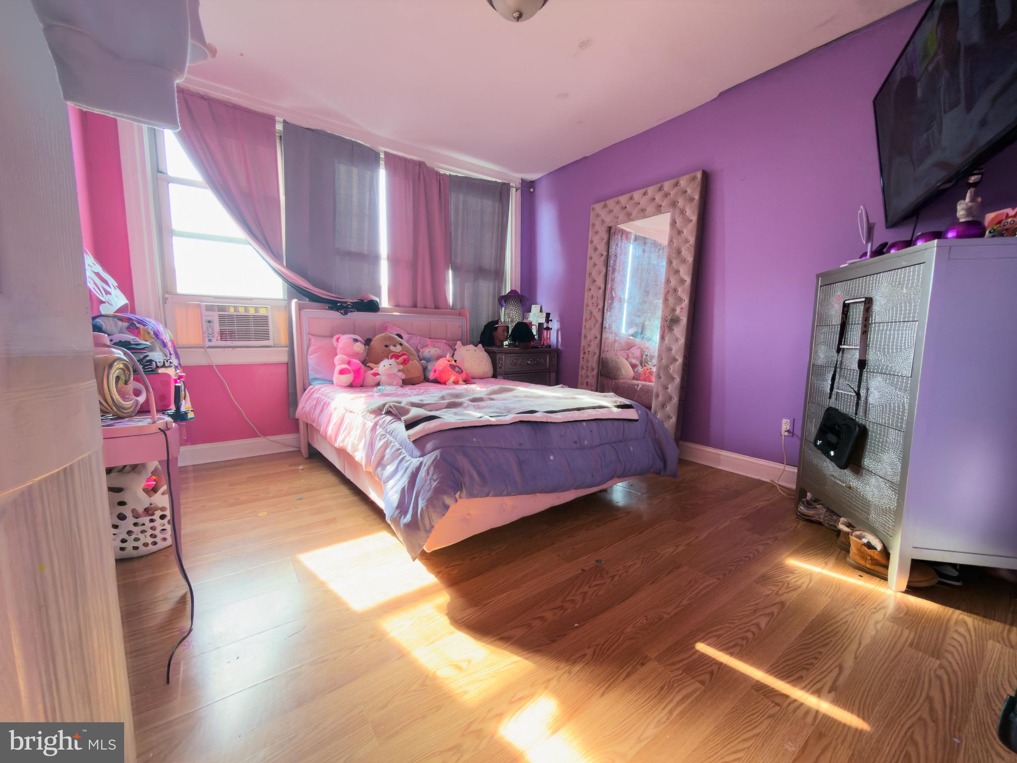 WEST PHILADELPHIA - Residential