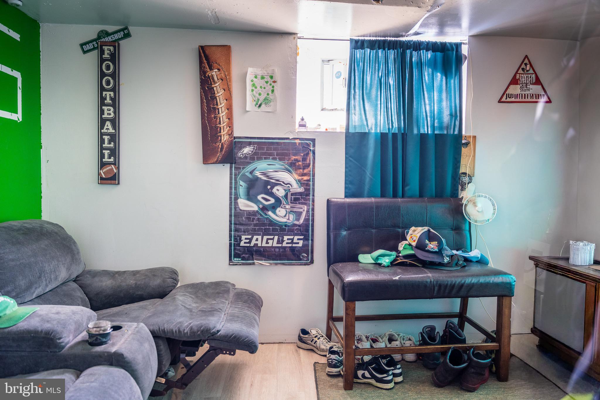 WEST PHILADELPHIA - Residential