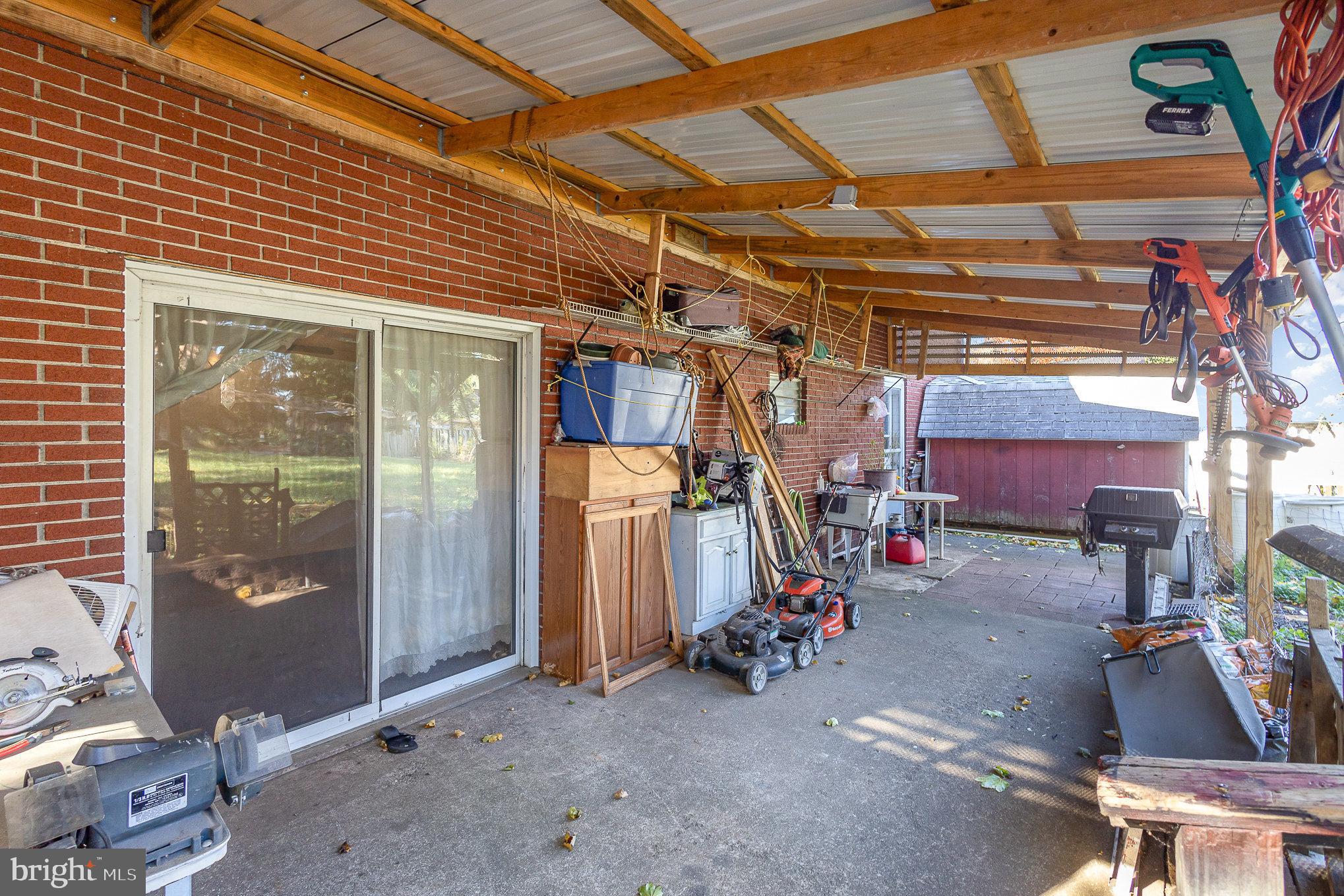 HAINES ACRES - Residential