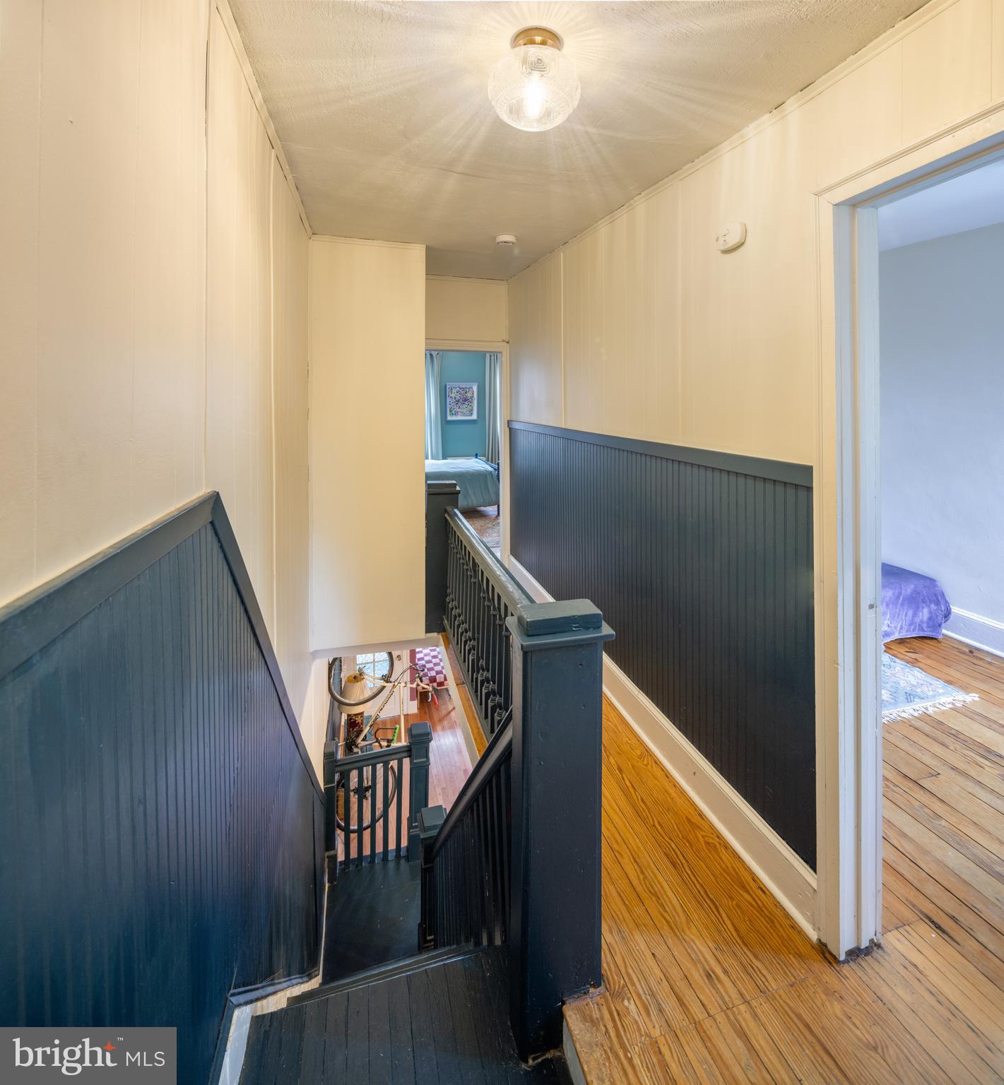 EAST KENSINGTON - Residential