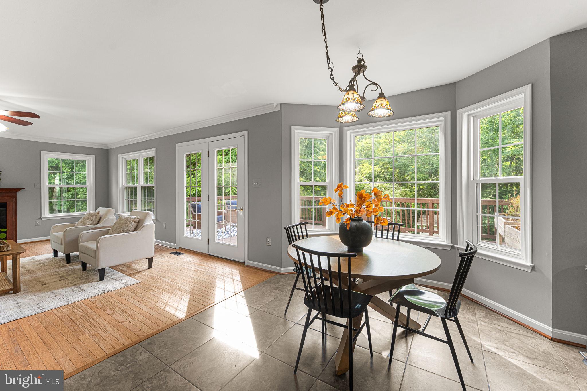 HUNTERS RIDGE - Residential