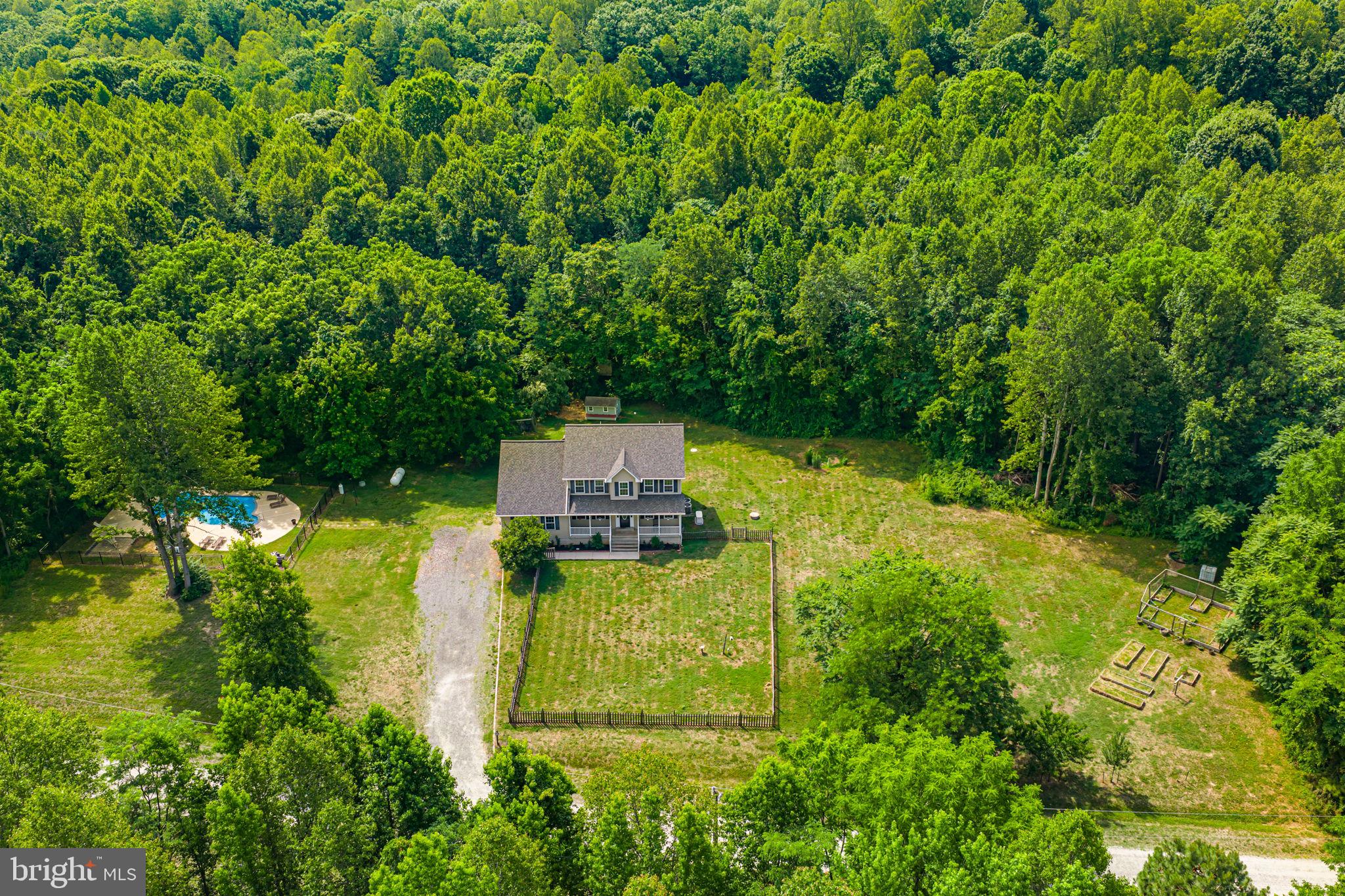 HUNTERS RIDGE - Residential