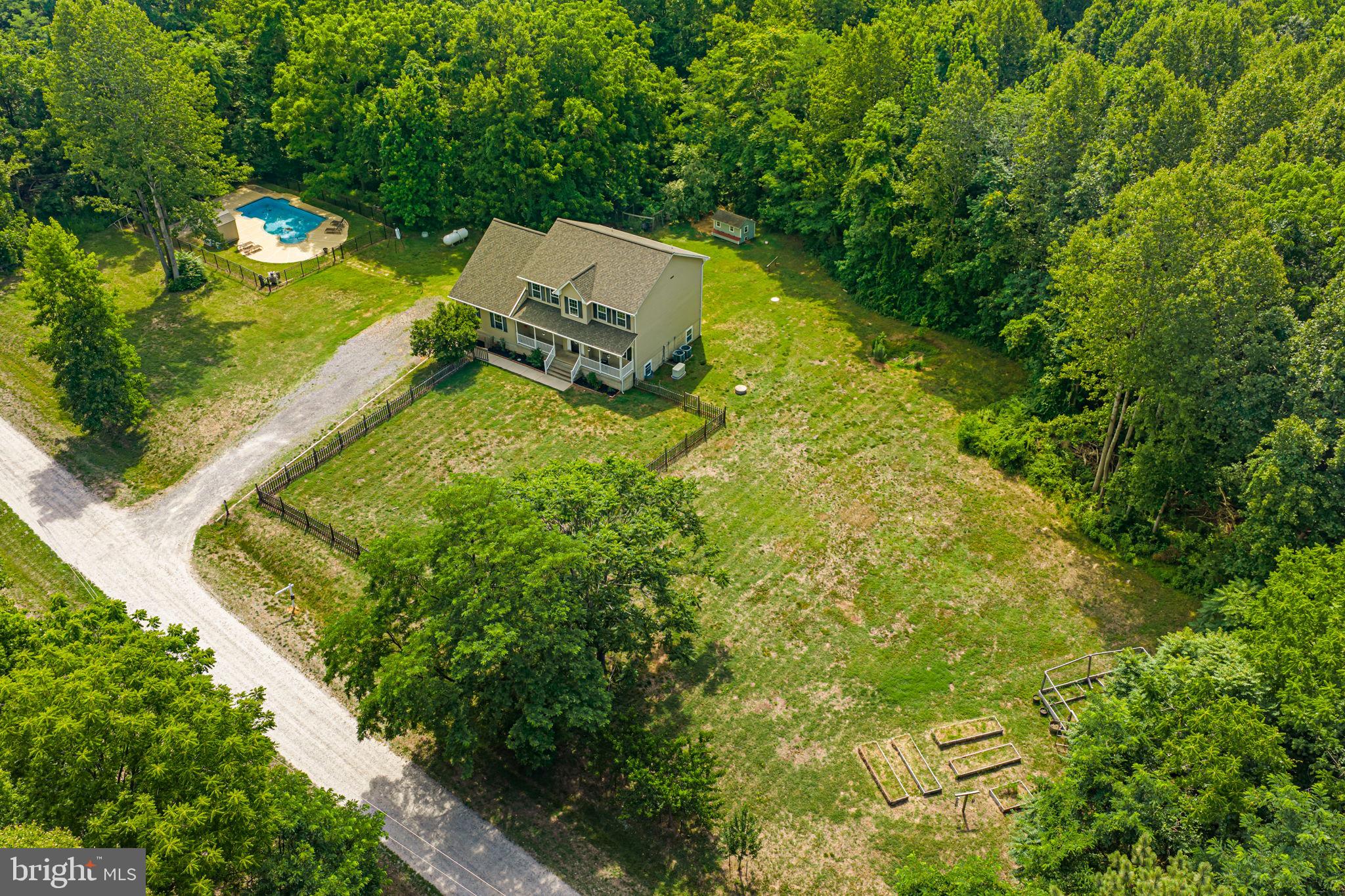 HUNTERS RIDGE - Residential