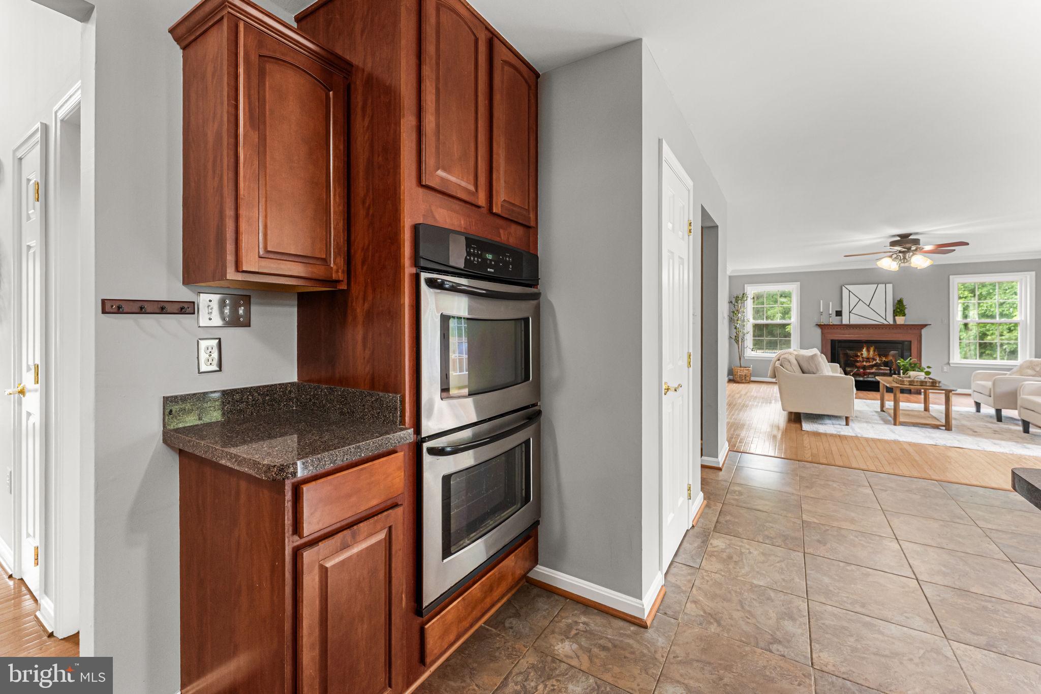 HUNTERS RIDGE - Residential