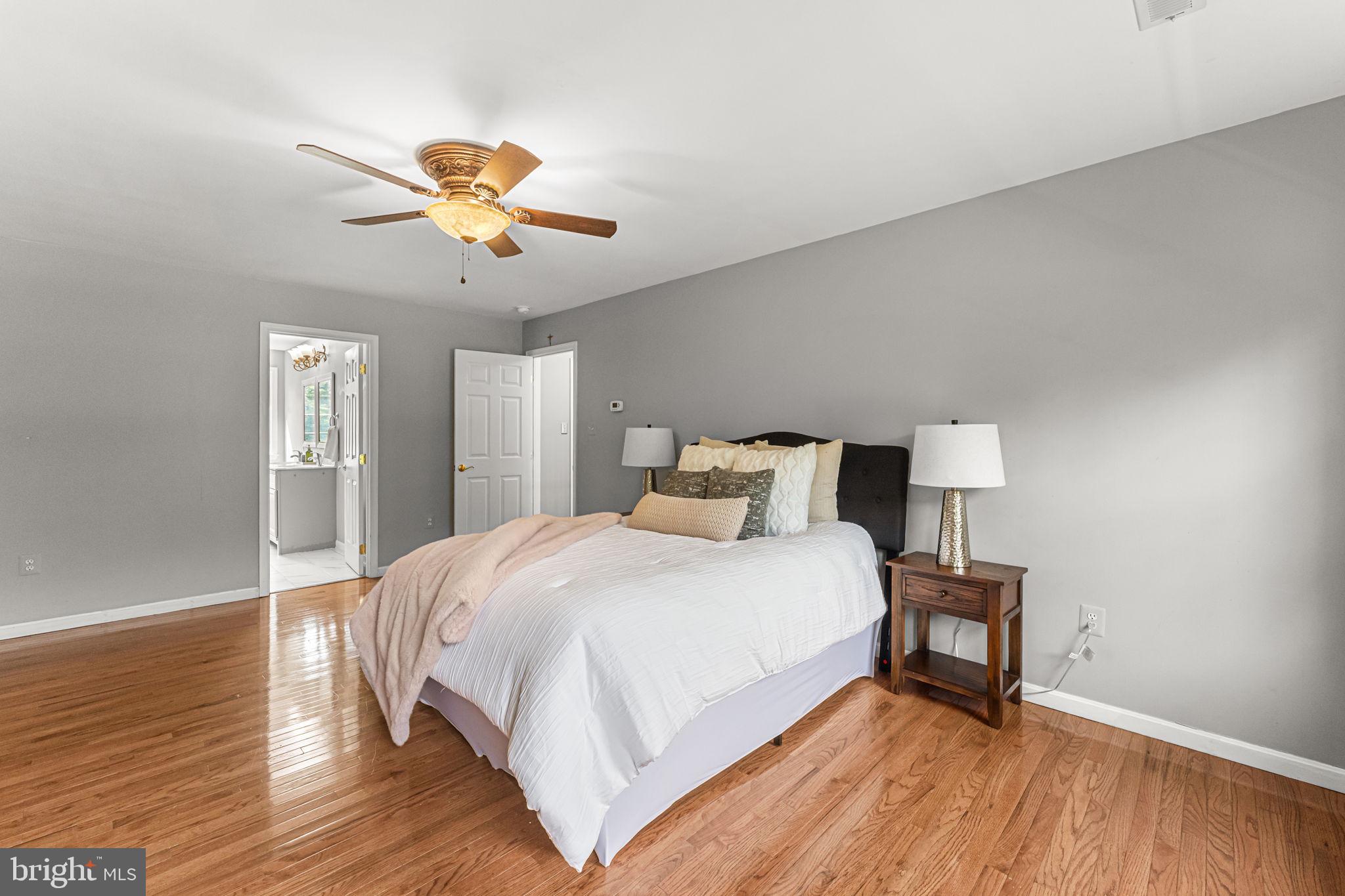 HUNTERS RIDGE - Residential