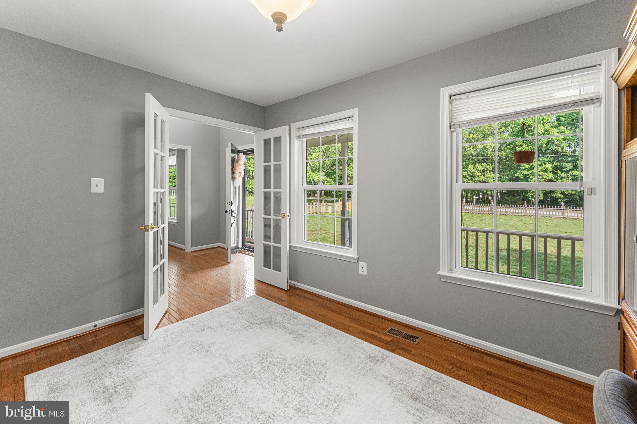 HUNTERS RIDGE - Residential