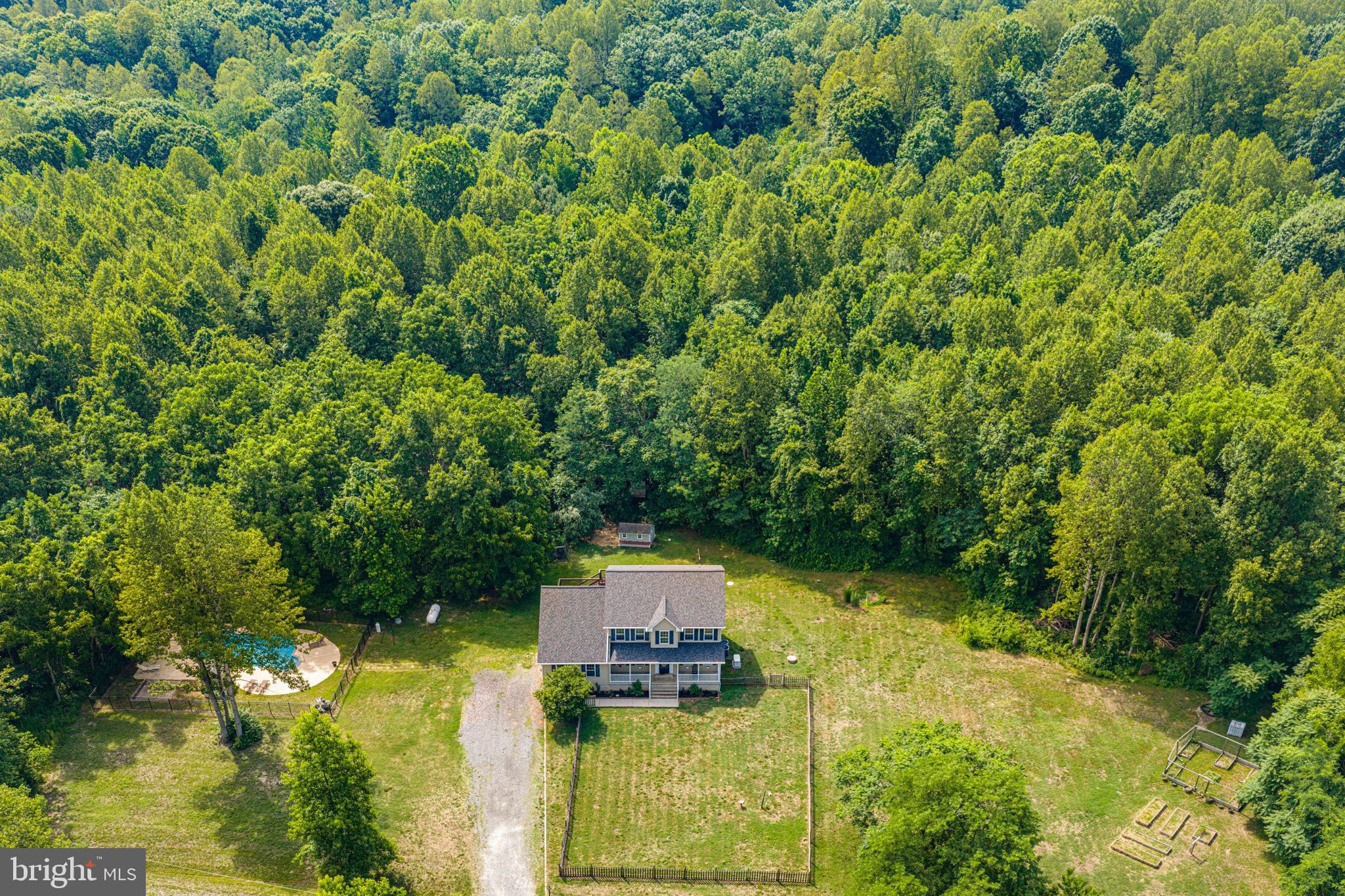 HUNTERS RIDGE - Residential