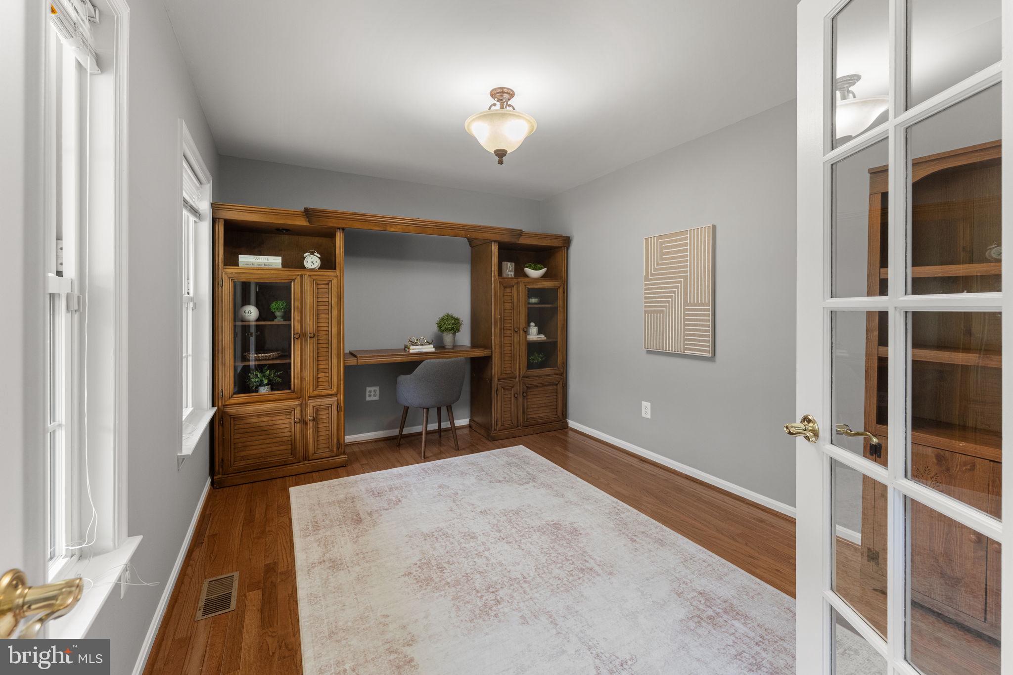 HUNTERS RIDGE - Residential