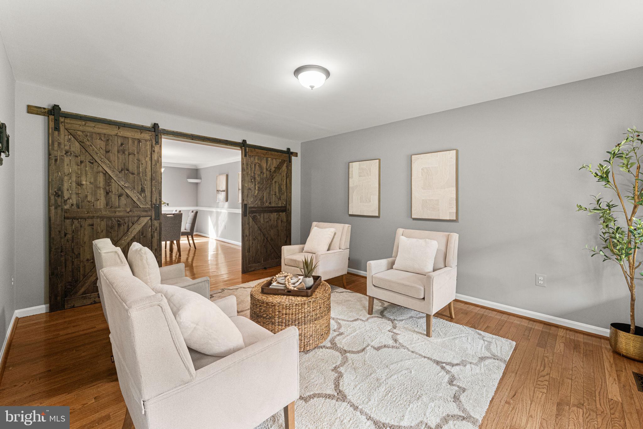 HUNTERS RIDGE - Residential