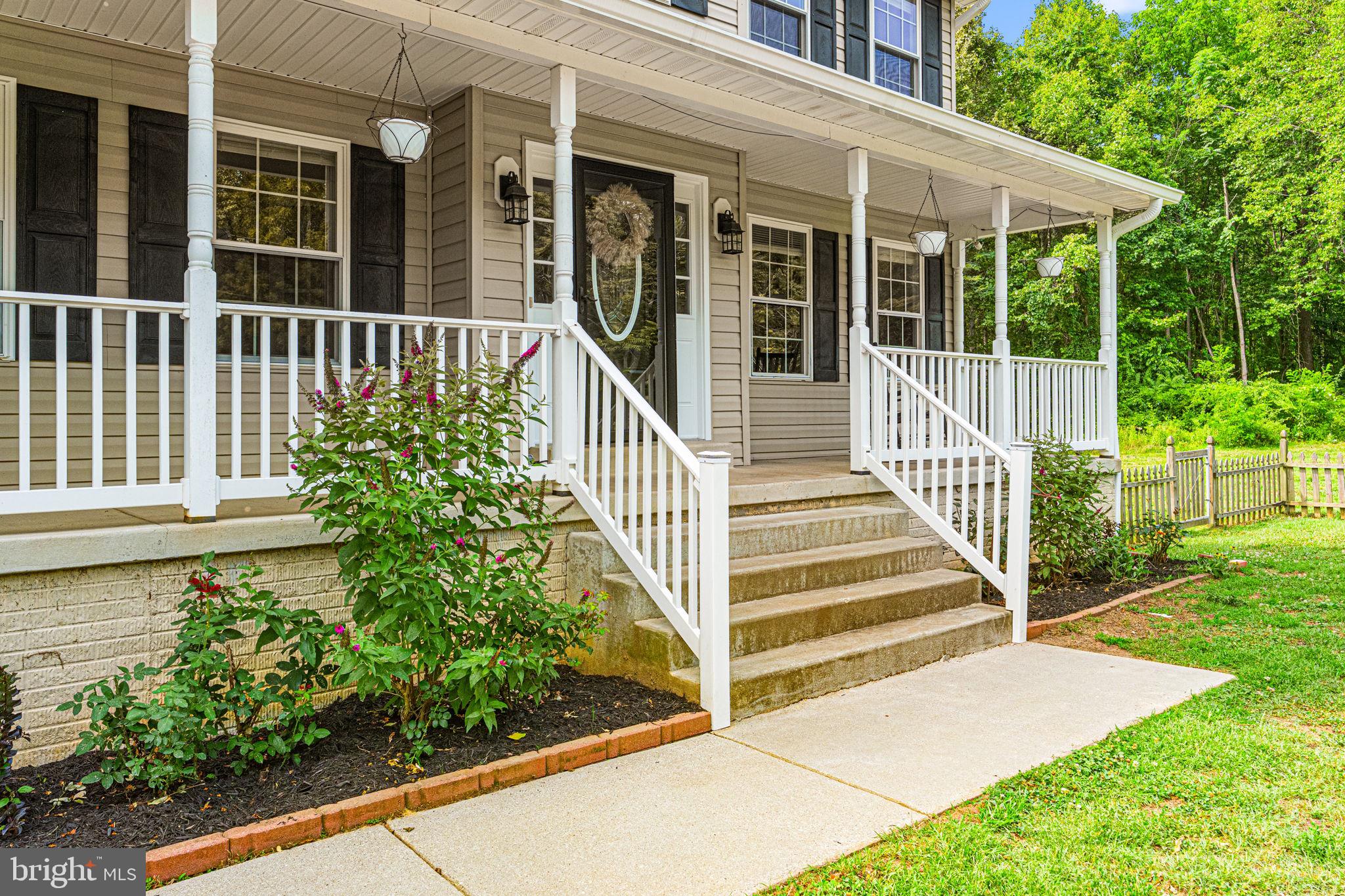 HUNTERS RIDGE - Residential