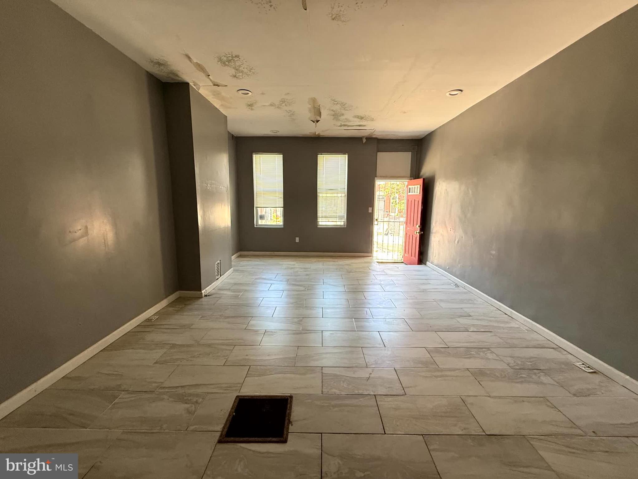 BRIDGEVIEW - GREENLAWN - Residential