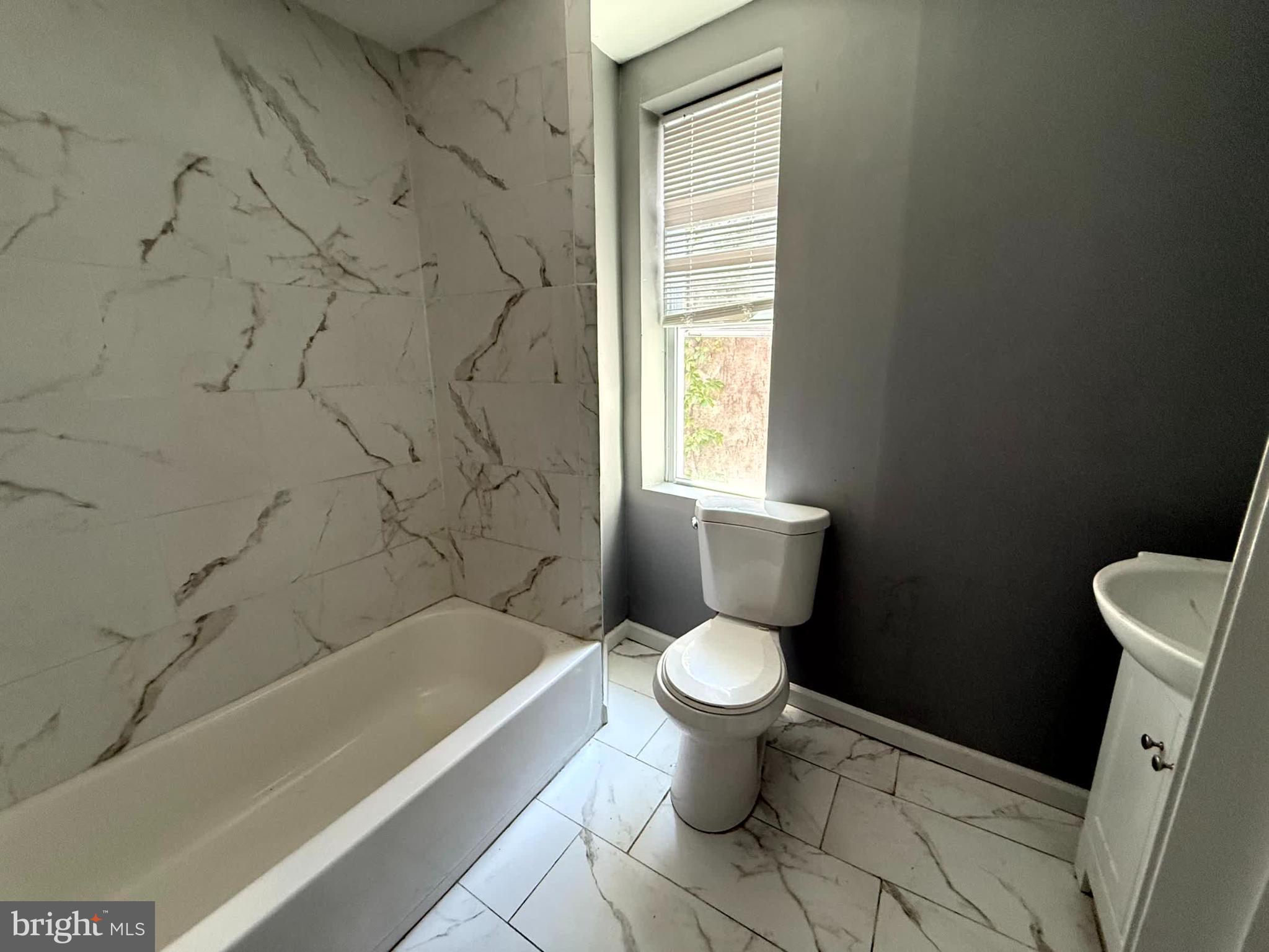 BRIDGEVIEW - GREENLAWN - Residential
