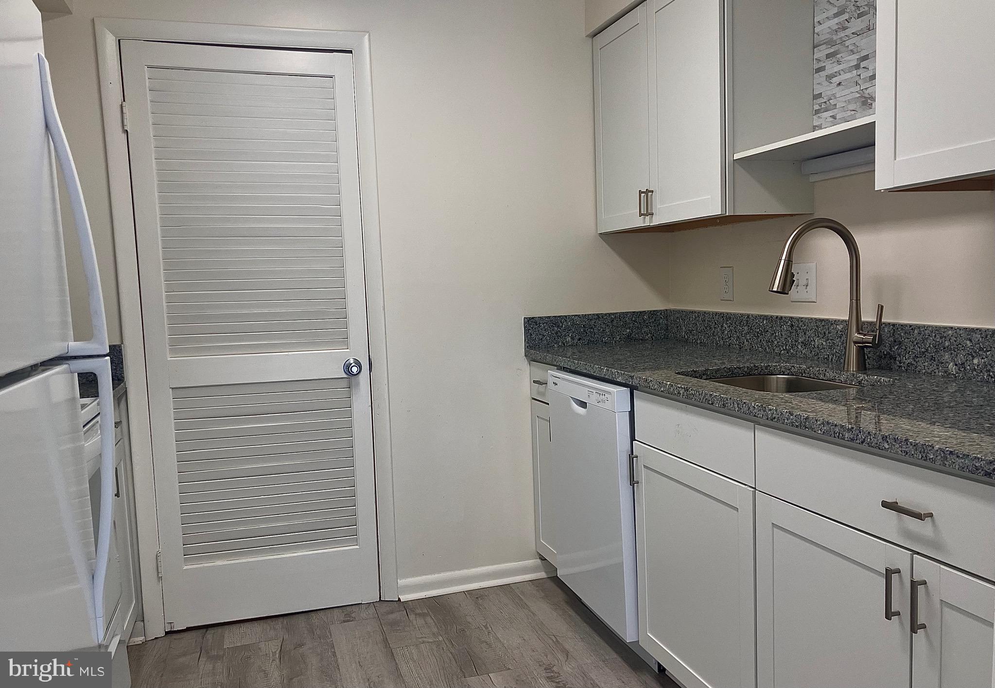 NEWPORT NEWS - Residential