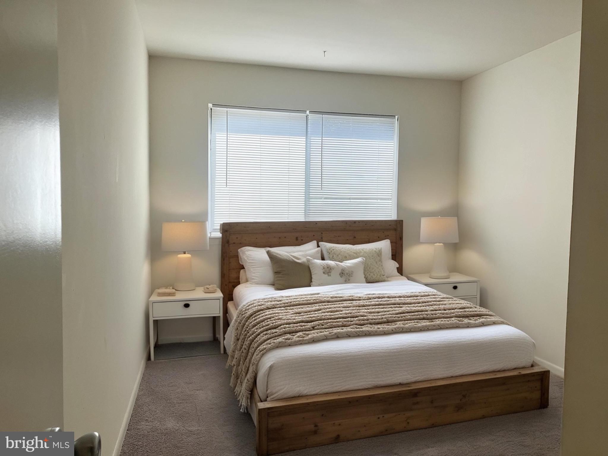 NEWPORT NEWS - Residential