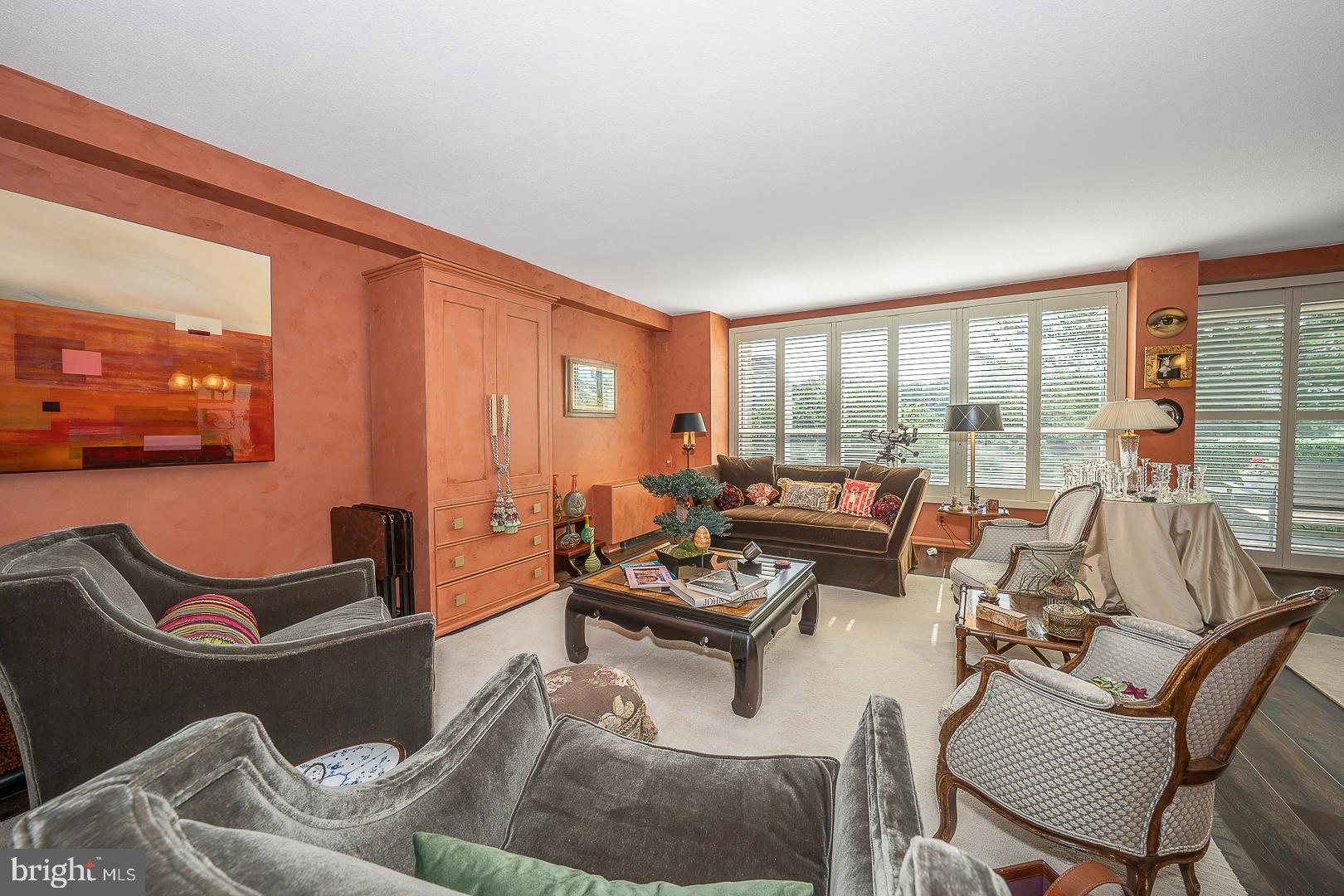 GREEN HILL - Residential